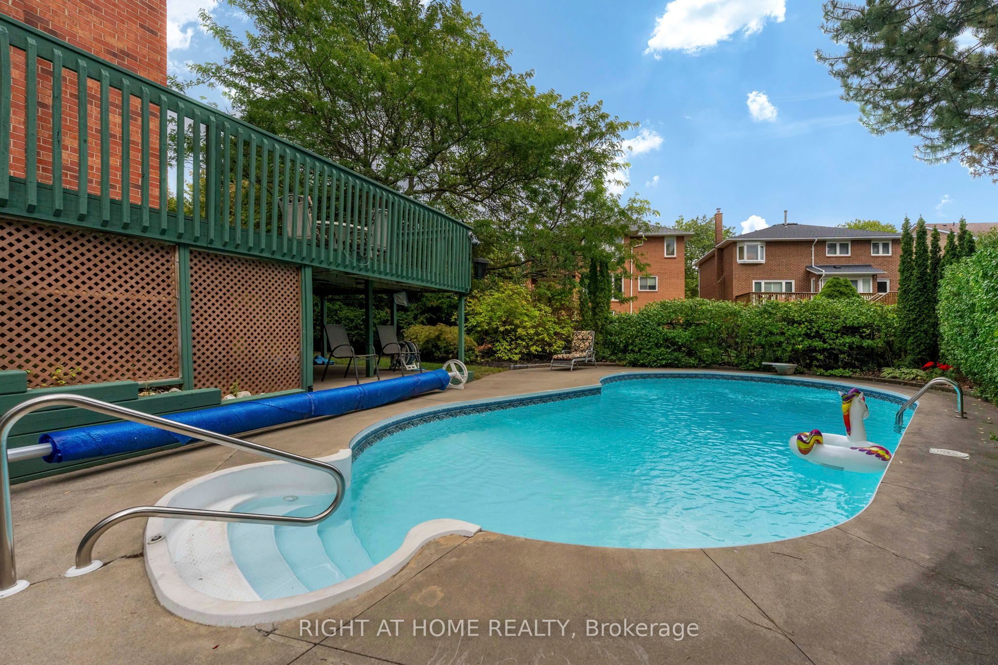 20 Mowat Court Property Photo 45