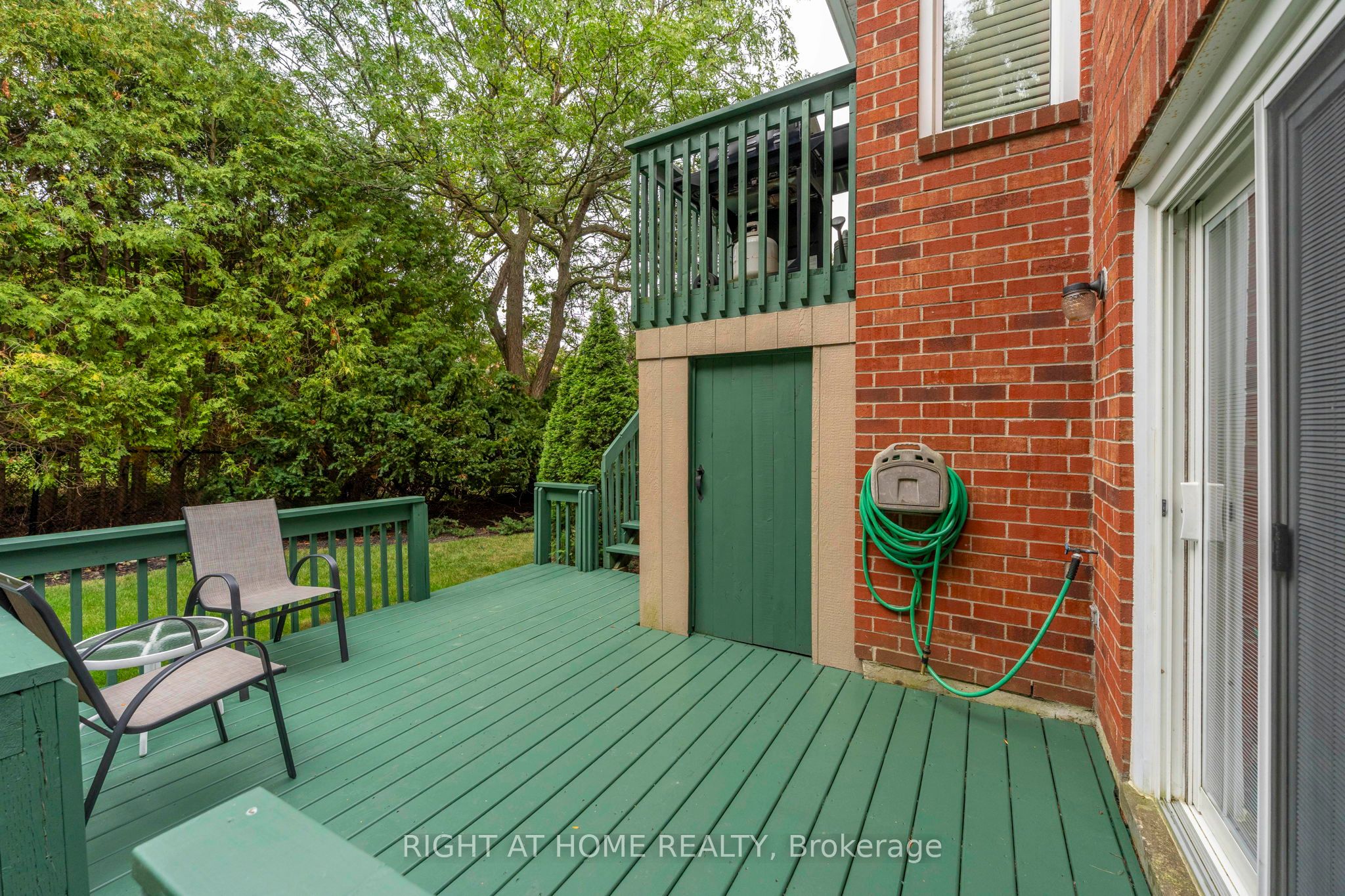 20 Mowat Court Property Photo 49