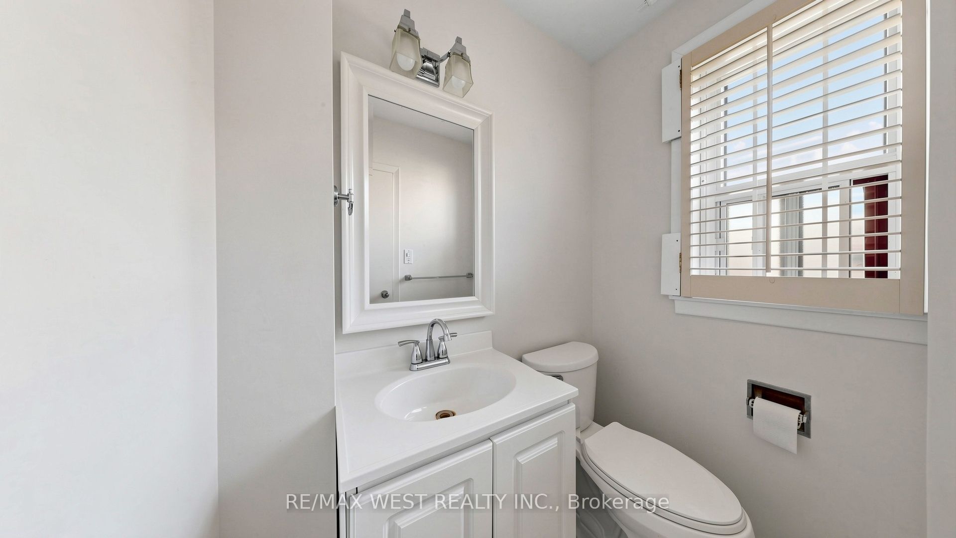 25 Gosford Boulevard 24 Property Photo 20