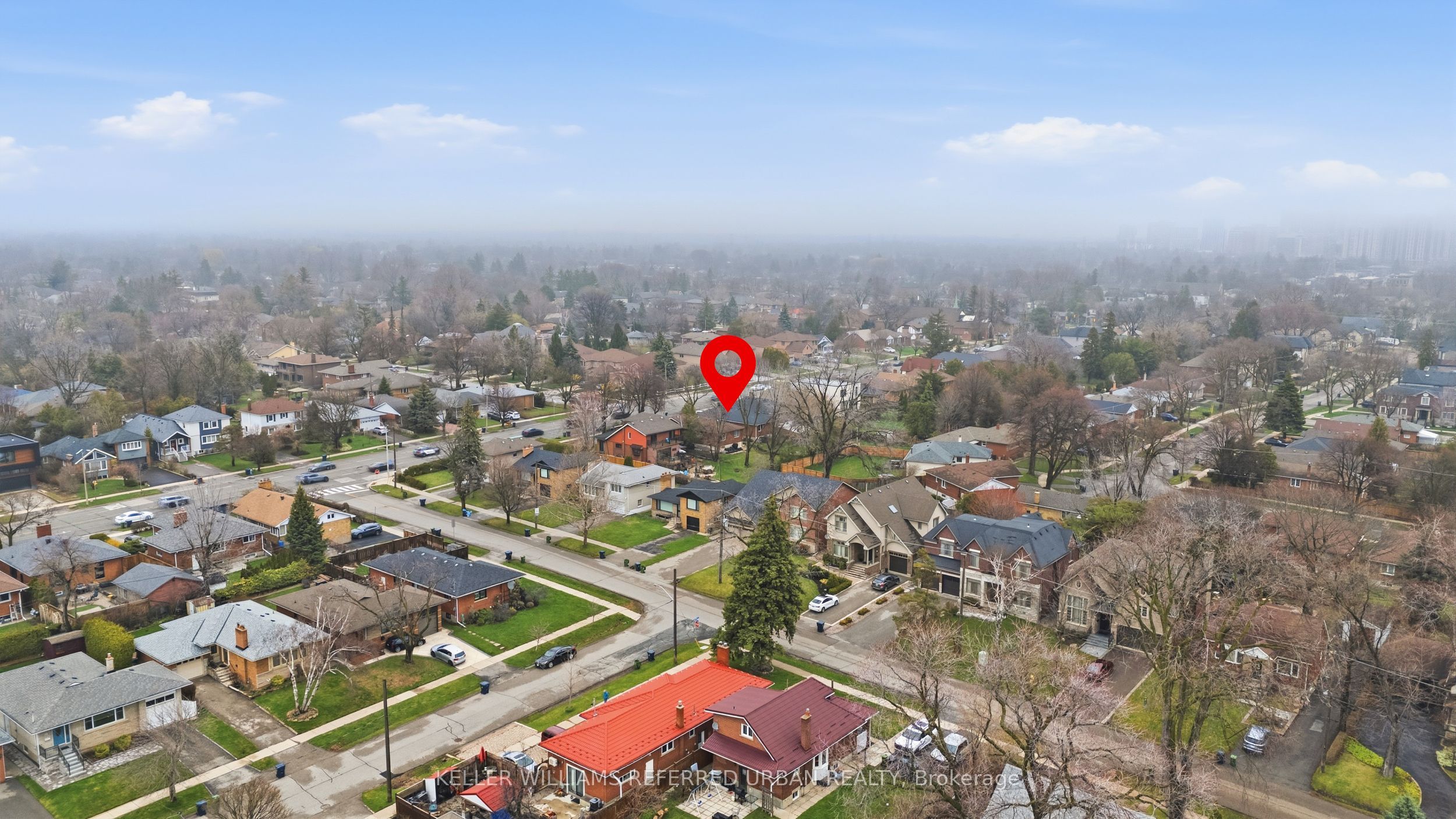 3991 Bloor Street W Property Photo 19