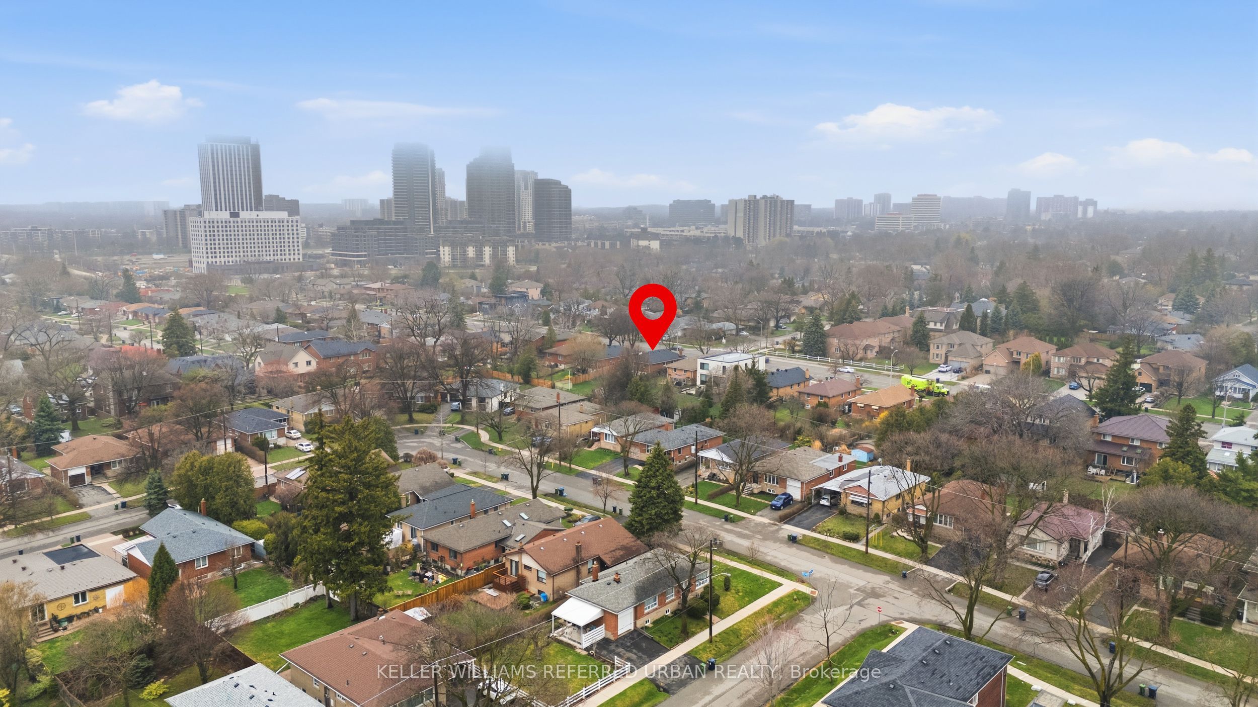 3991 Bloor Street W Property Photo 20