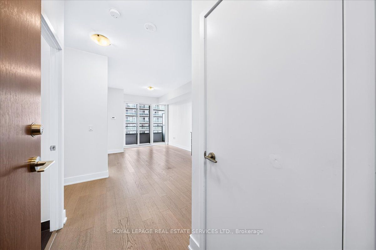 30 Shore Breeze Drive 2615 Property Photo 11