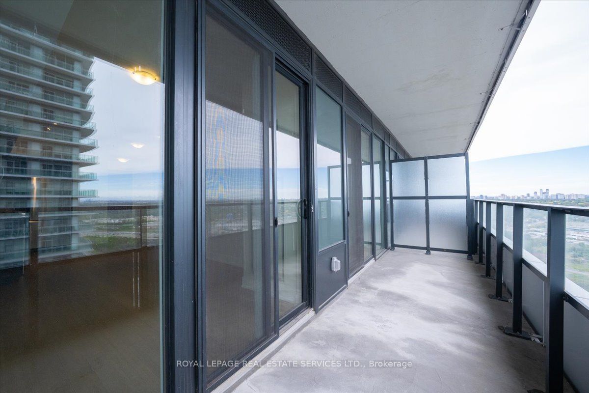 30 Shore Breeze Drive 2615 Property Photo 26