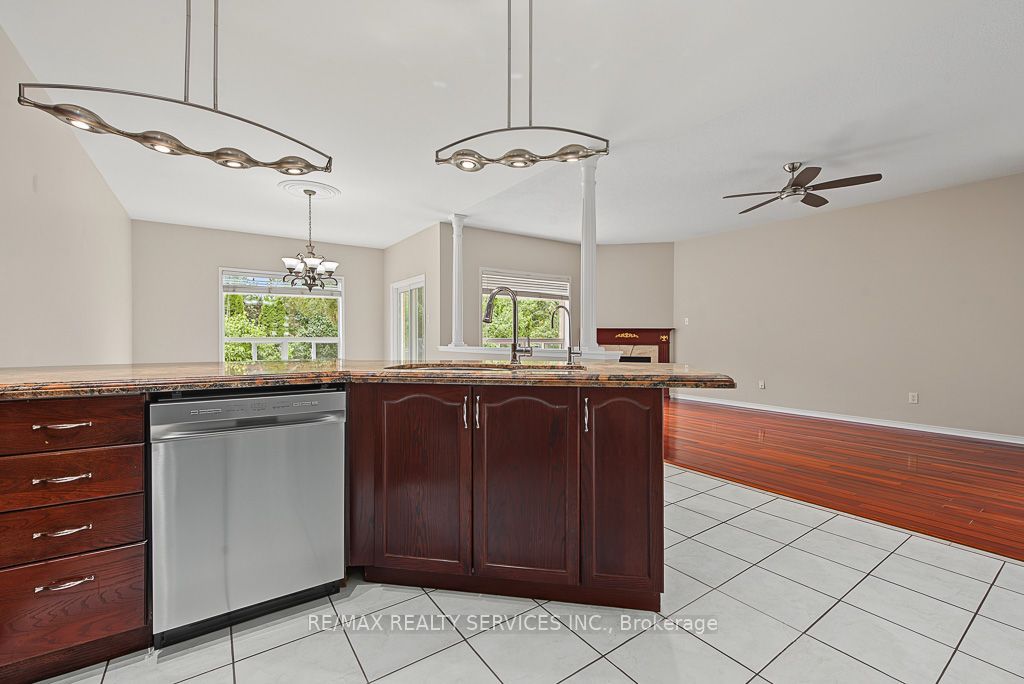 33 Woodvalley Drive Property Photo 13