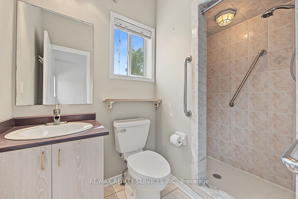 33 Woodvalley Drive Property Photo 23