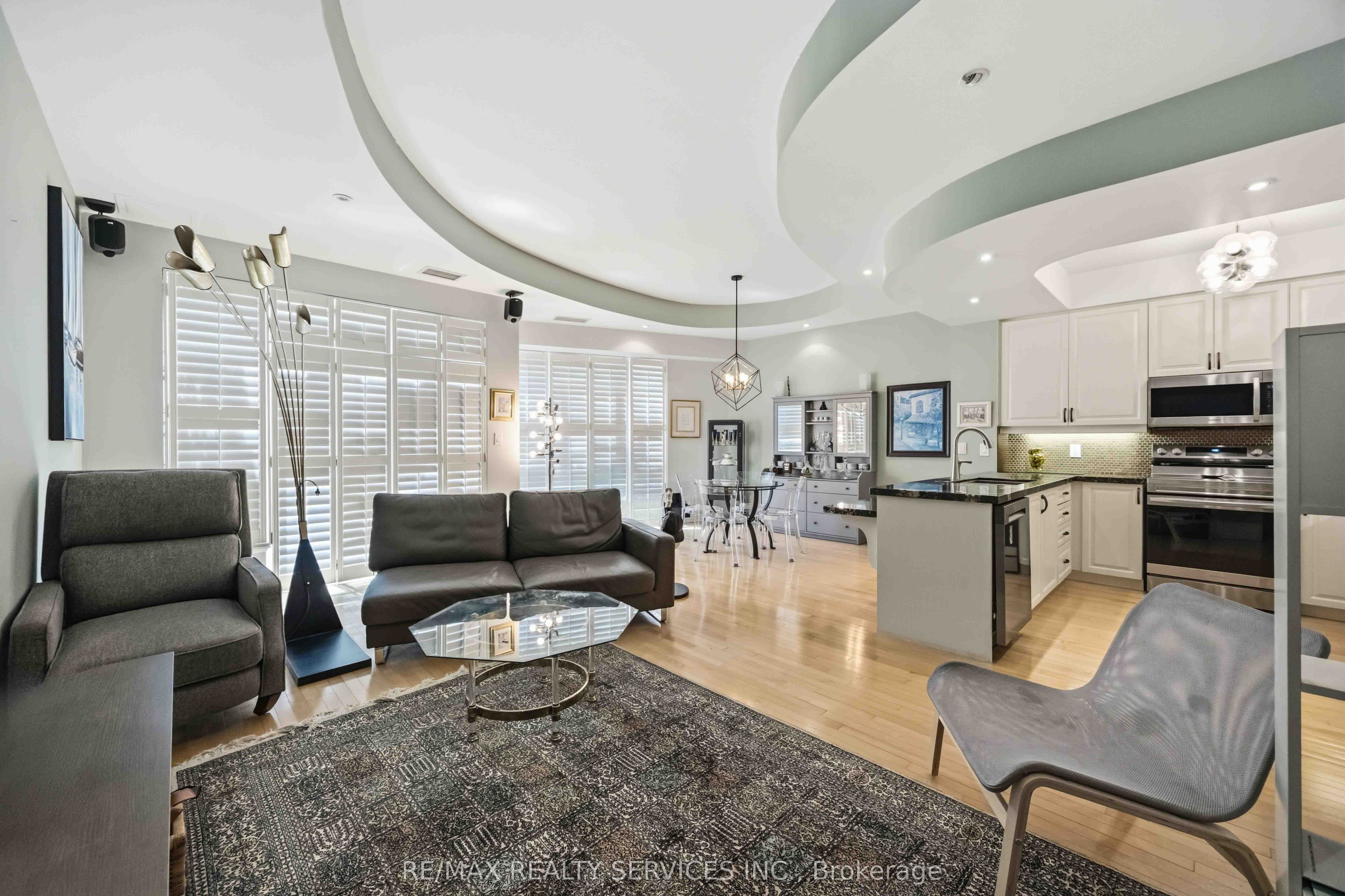 2111 Lake Shore Boulevard W 121 Property Photo 10