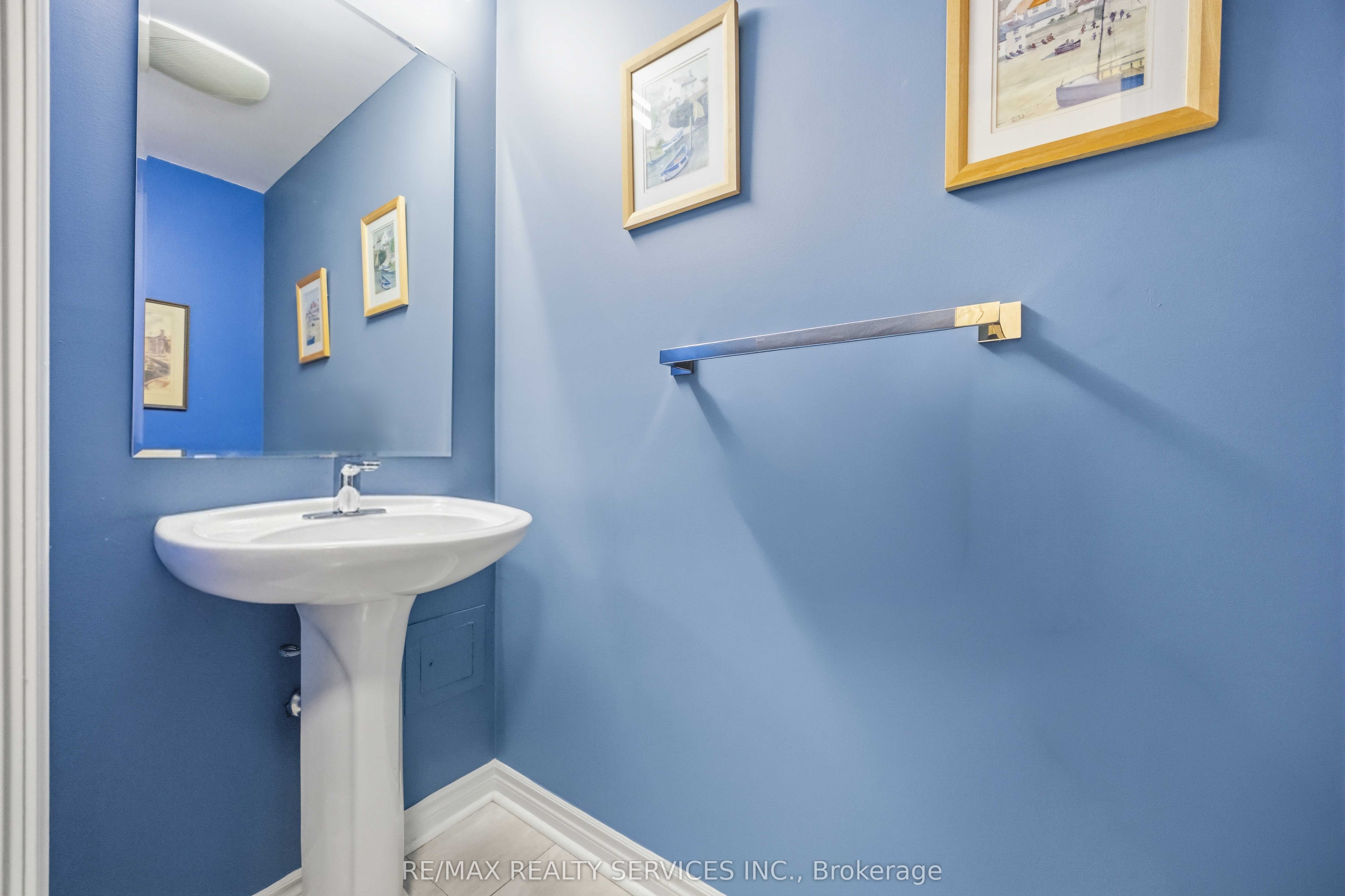 2111 Lake Shore Boulevard W 121 Property Photo 20