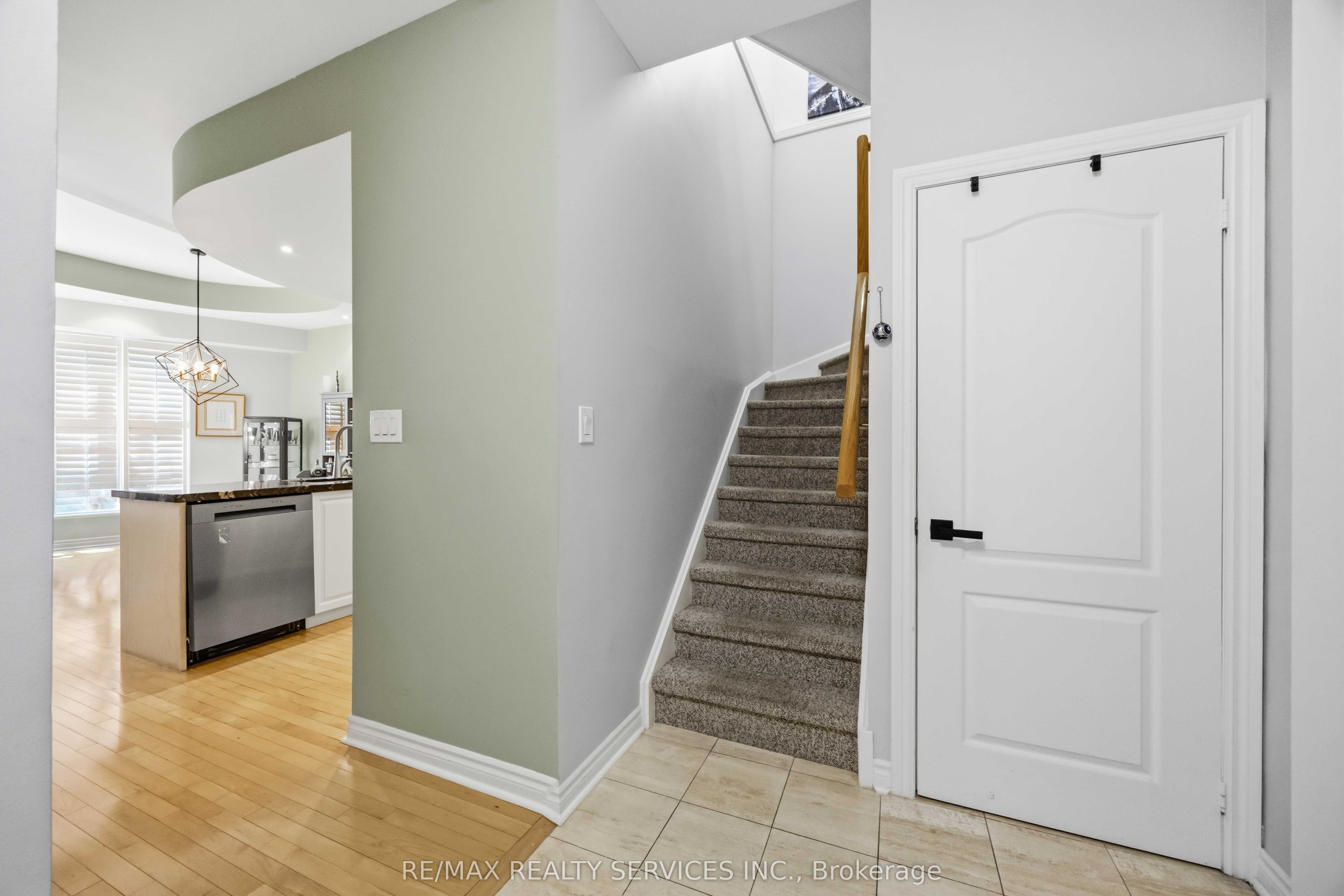 2111 Lake Shore Boulevard W 121 Property Photo 21