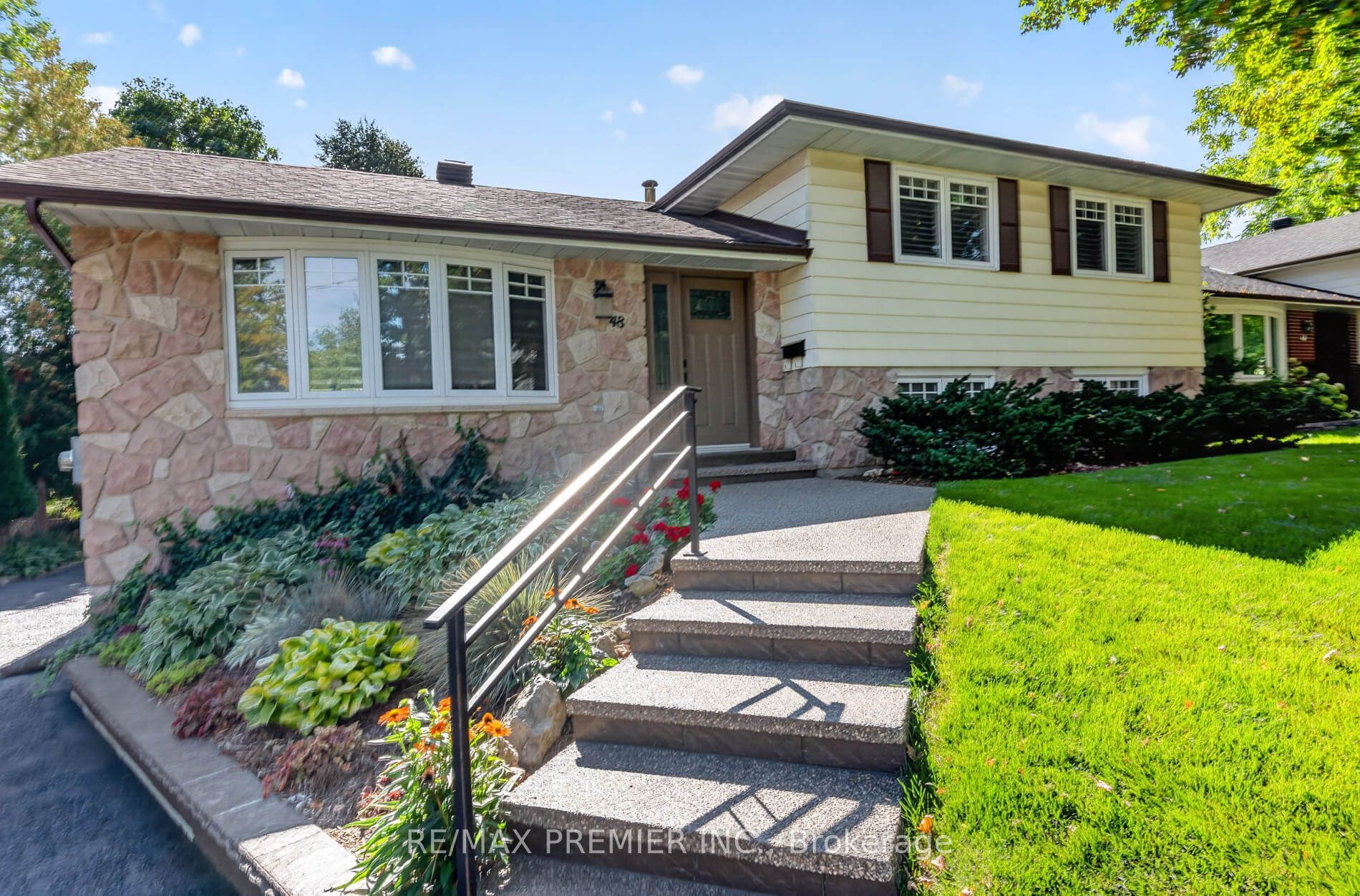48 Chisholm Street Property Photo 3
