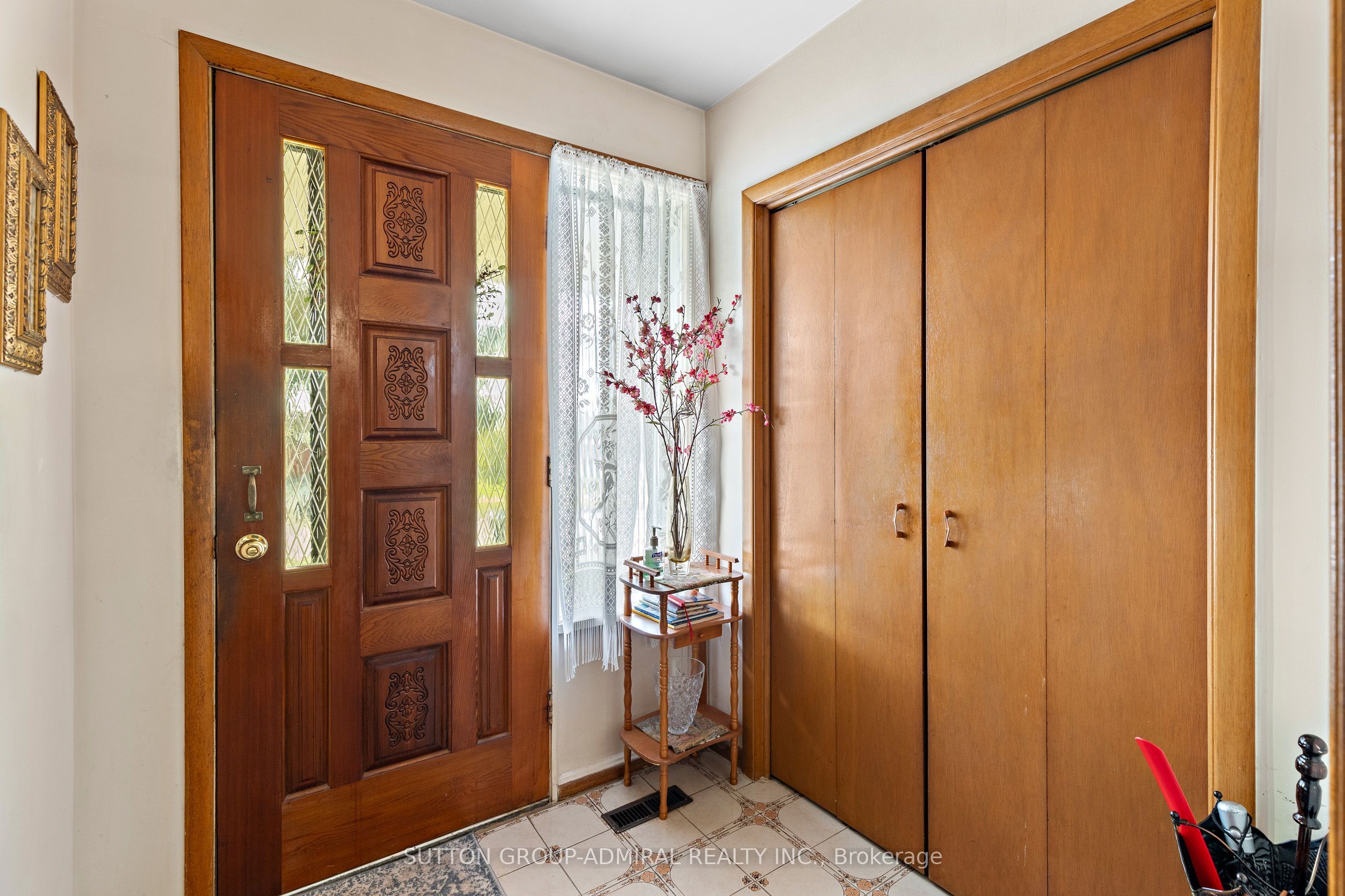 201 Derrydown Road Property Photo 4