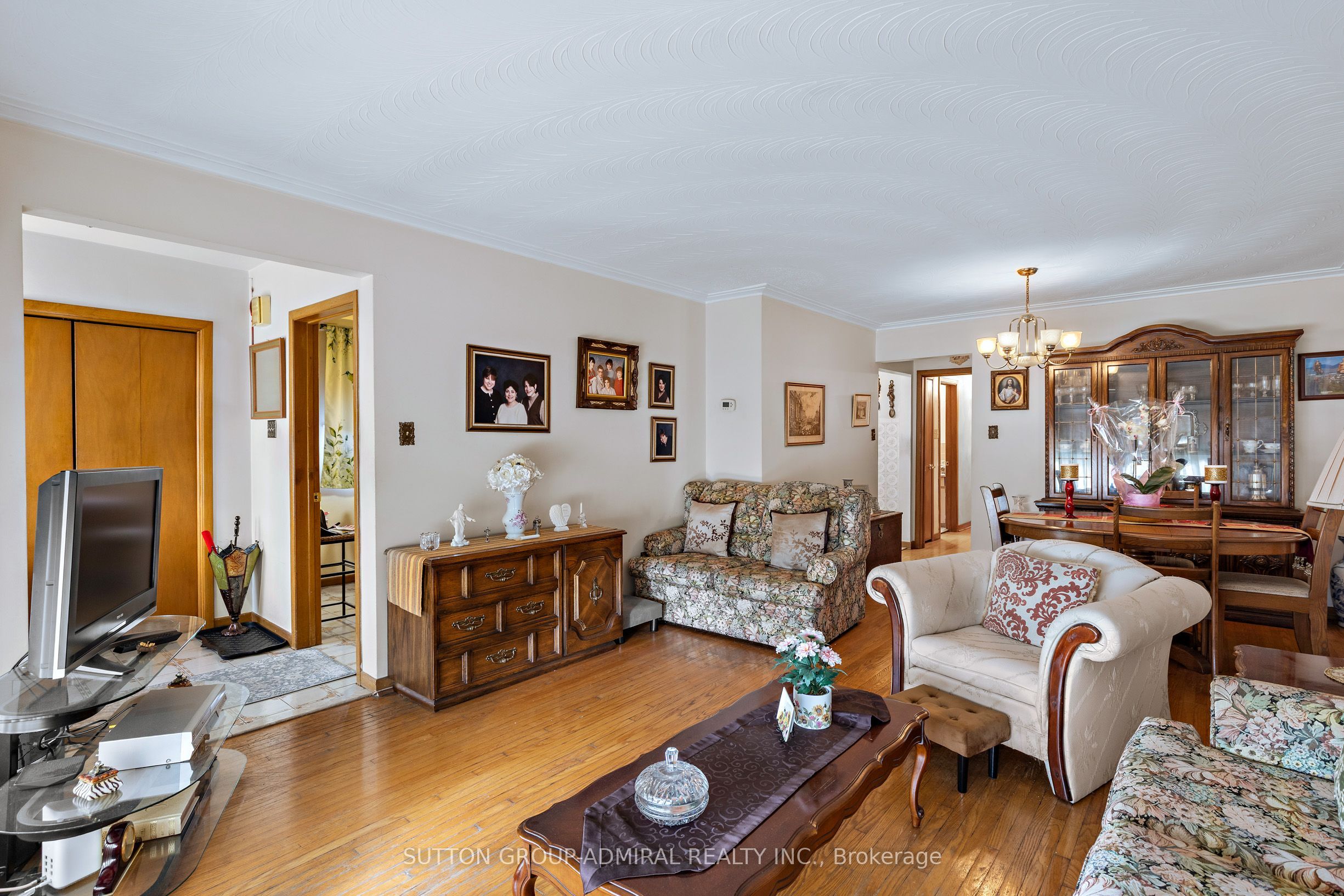 201 Derrydown Road Property Photo 6