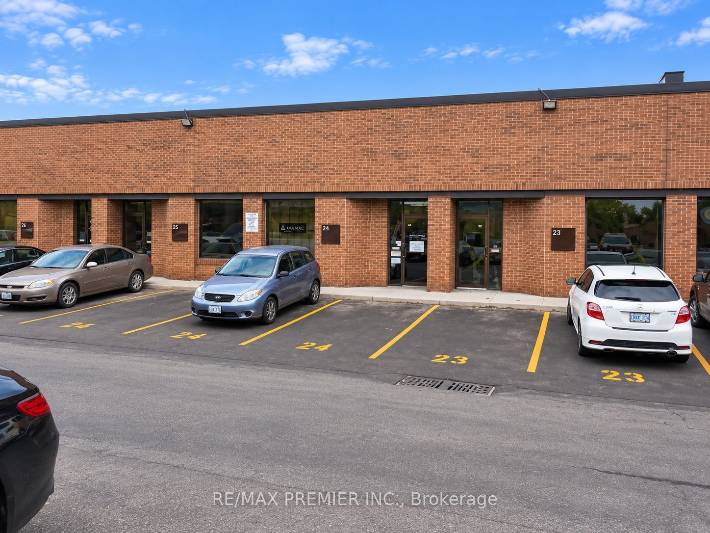 4801 Keele Street 24 Property Photo 1