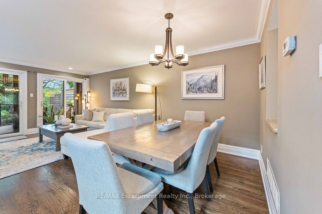 2331 Marine Drive Property Photo 9