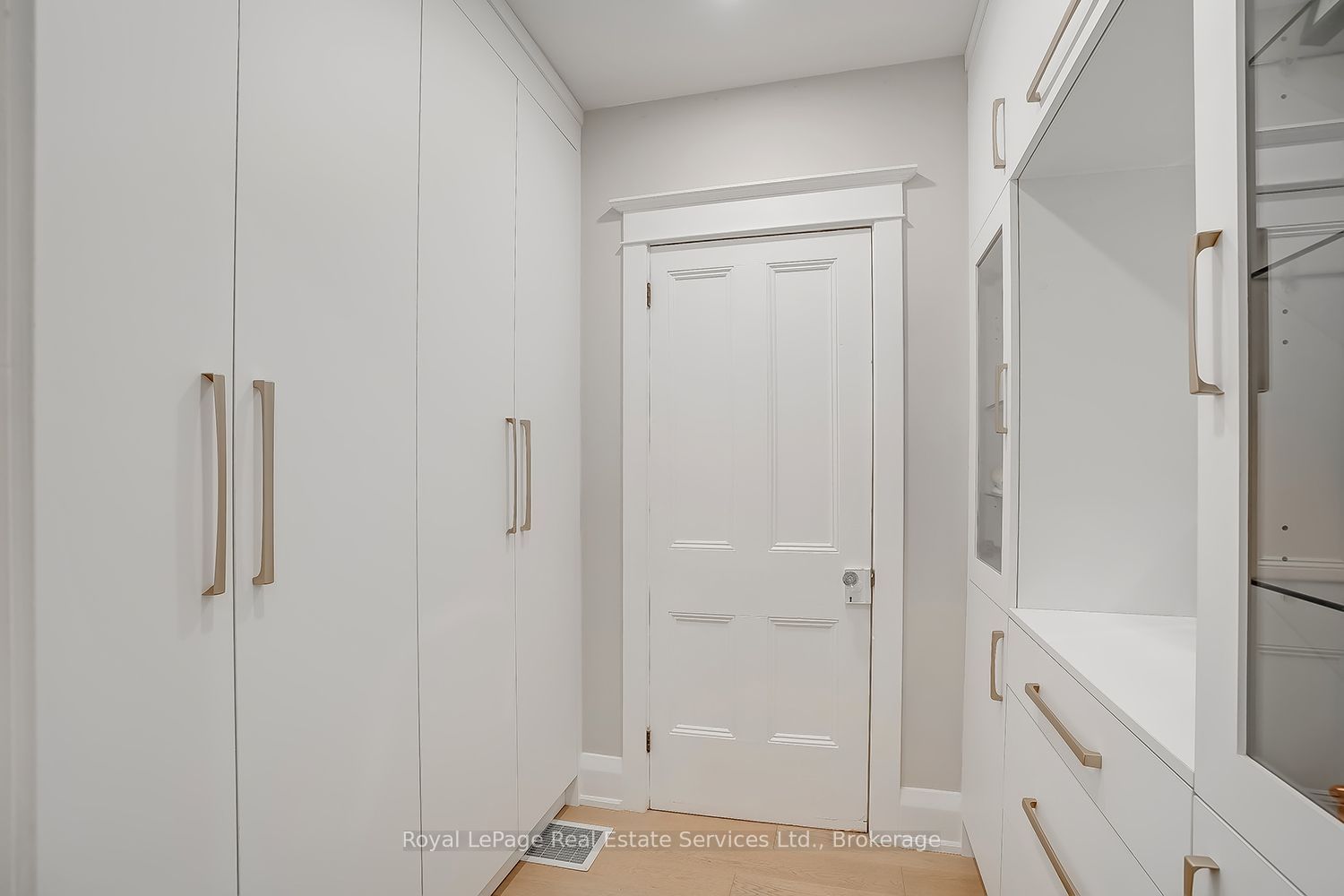 128 Chisholm Street Property Photo 18