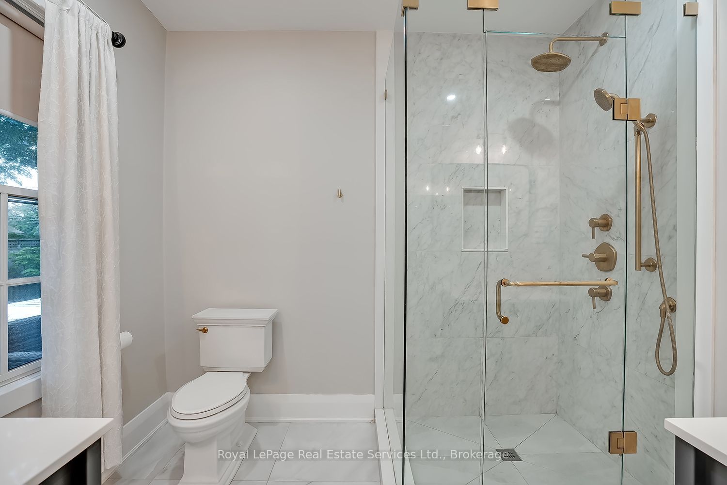 128 Chisholm Street Property Photo 19