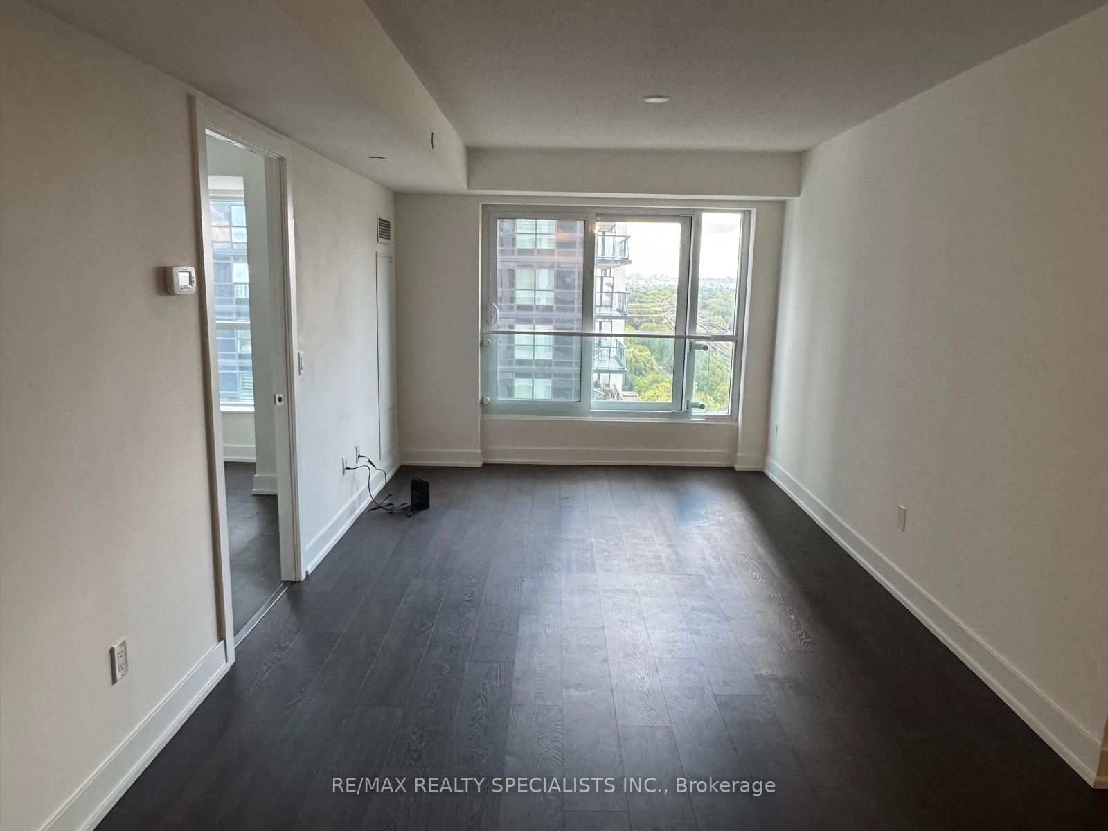 7 Mabelle Avenue 1406 Property Photo 8