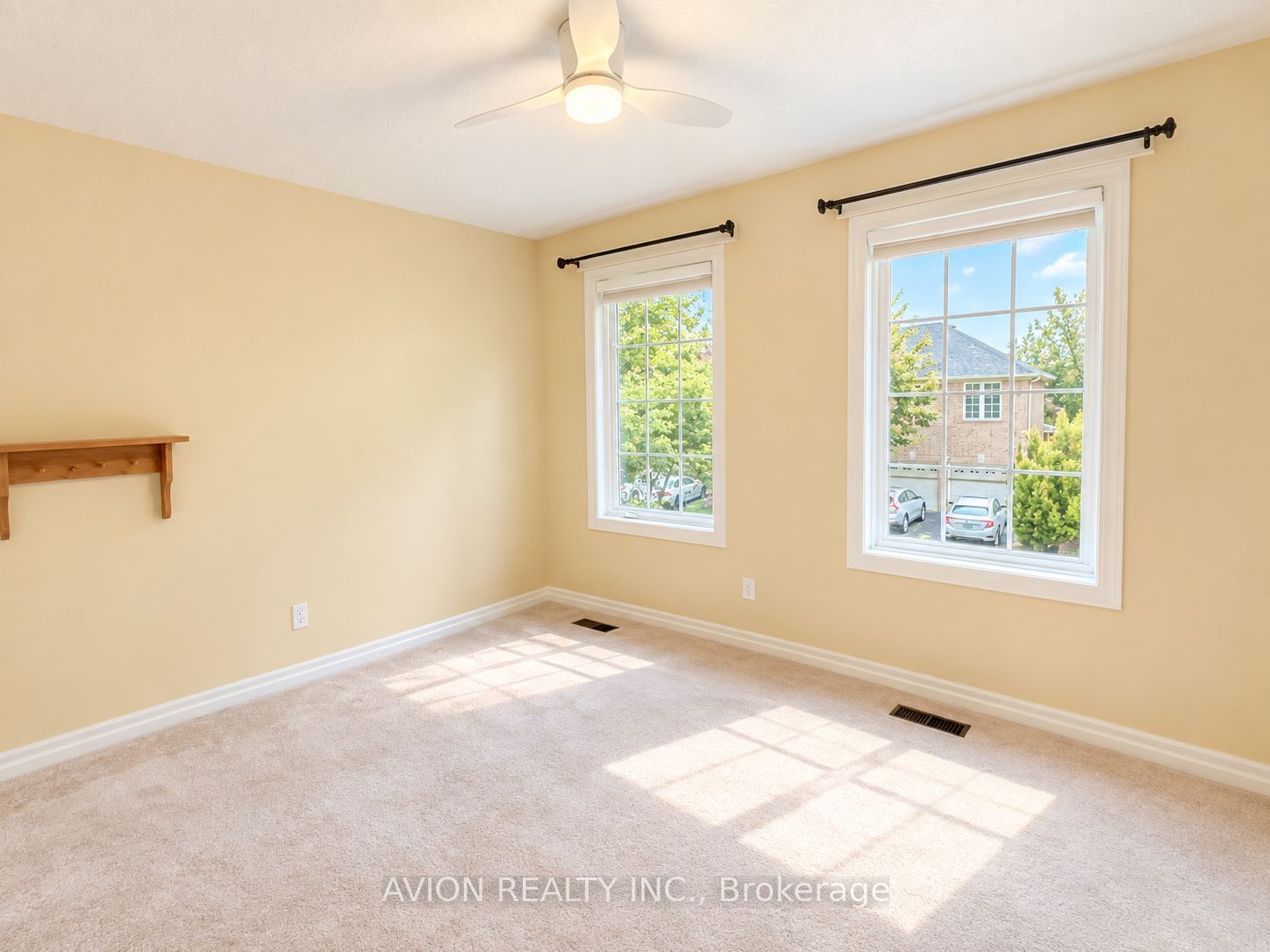 1392 Pinecliff Road Property Photo 10