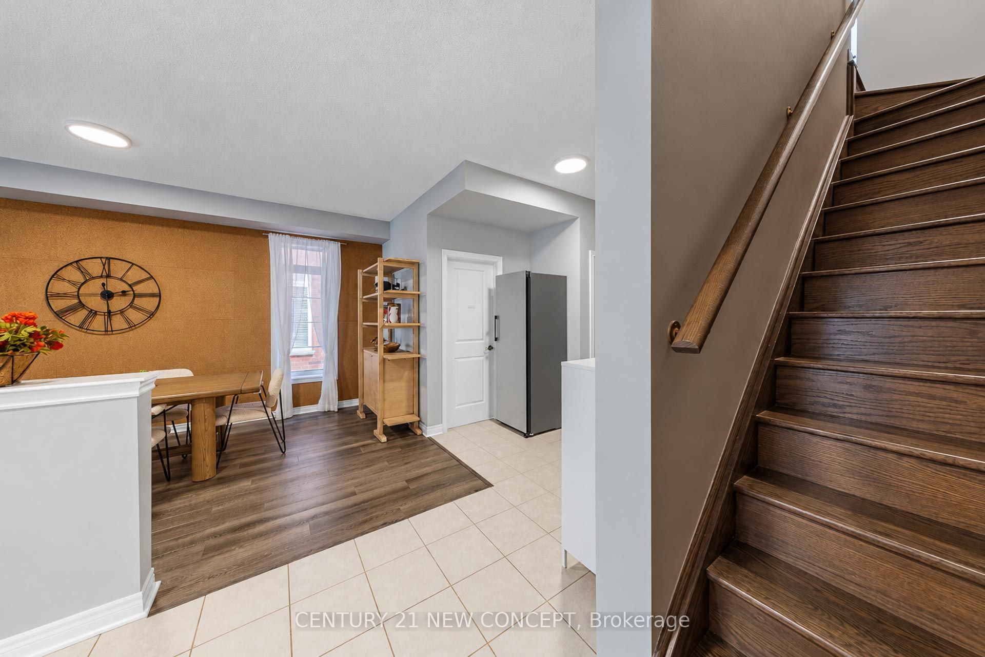 3058 Eberly Woods Drive Property Photo 13