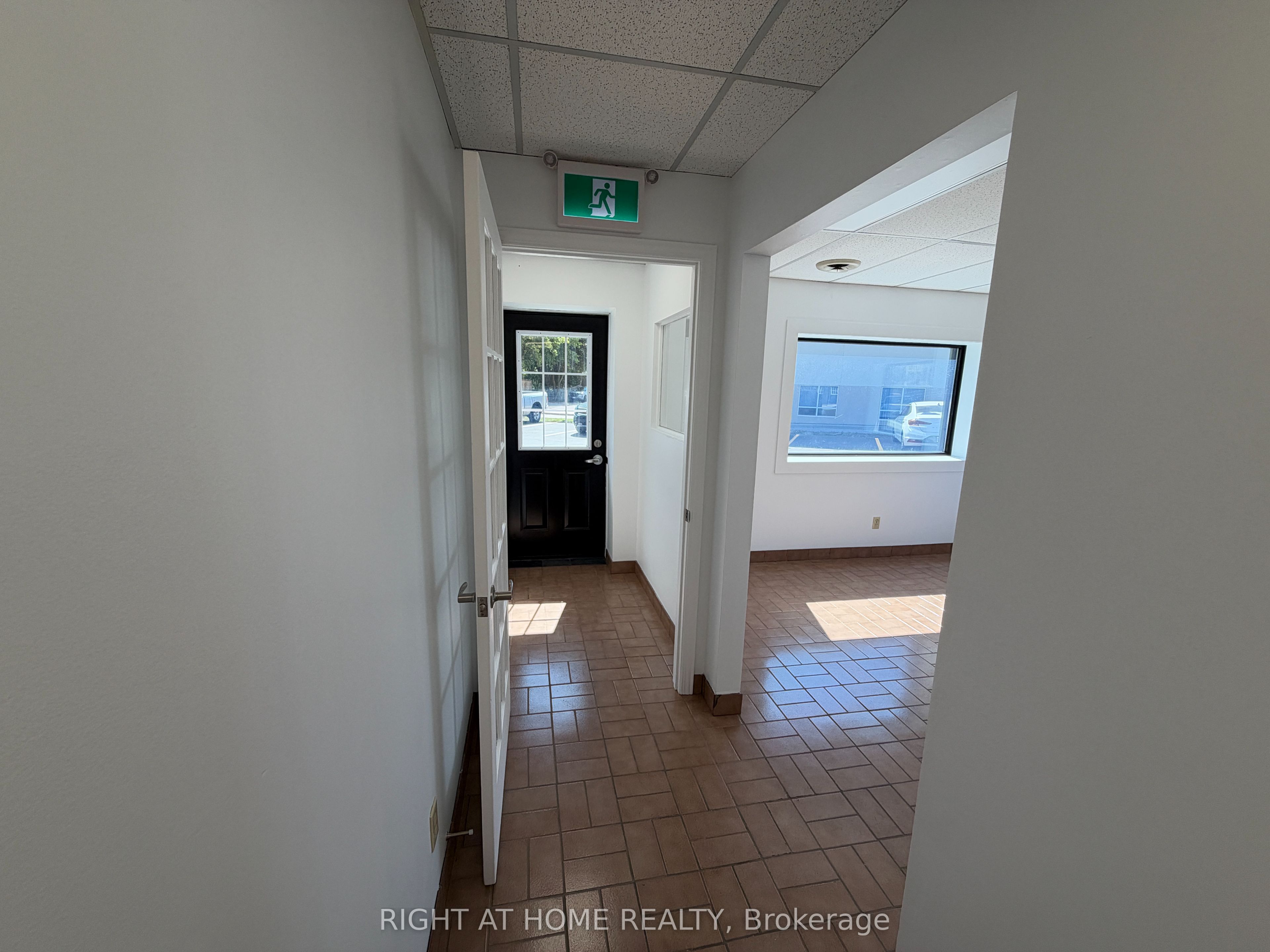116 Guelph Street 5 Property Photo 2