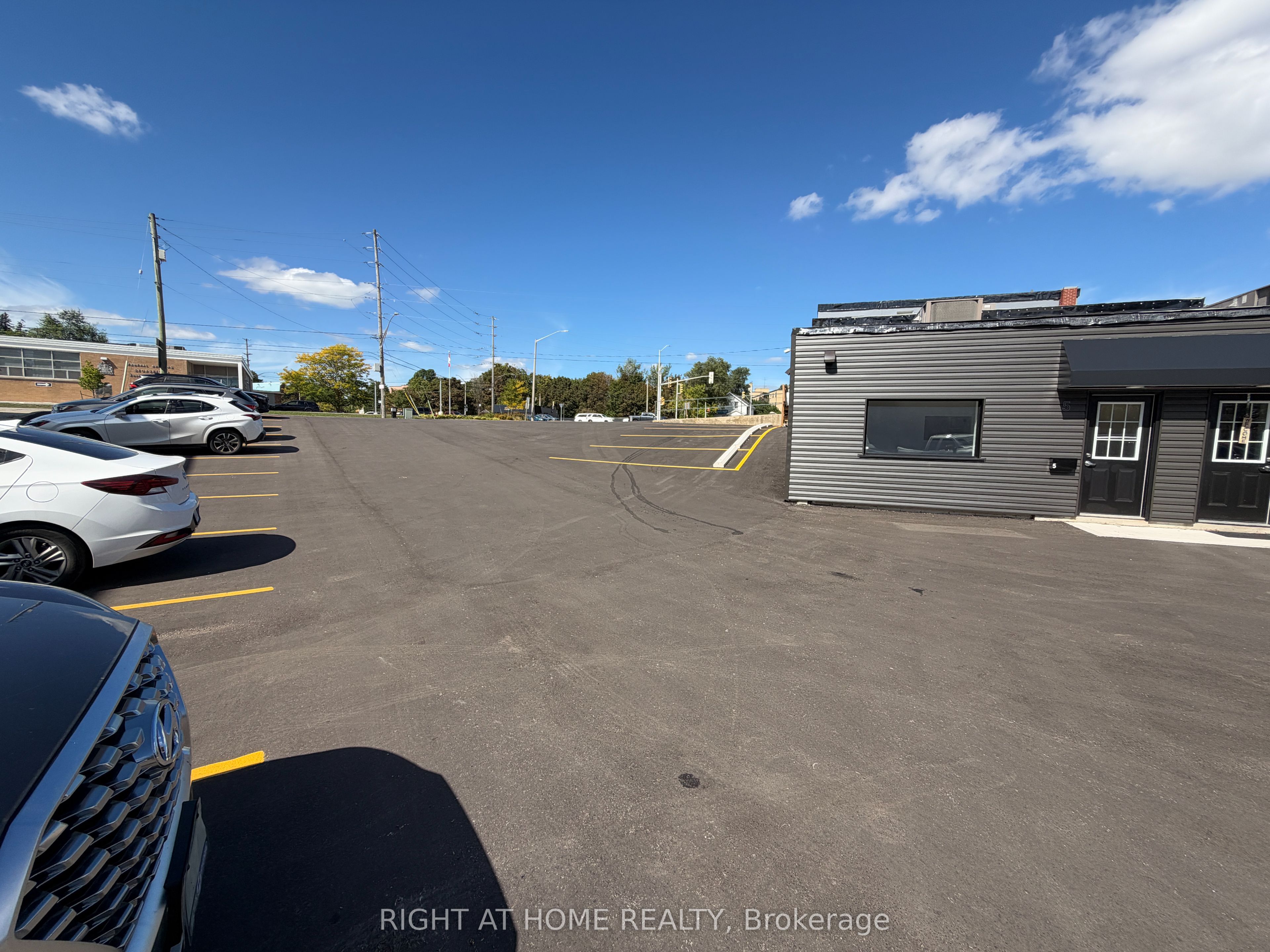 116 Guelph Street 5 Property Photo 14