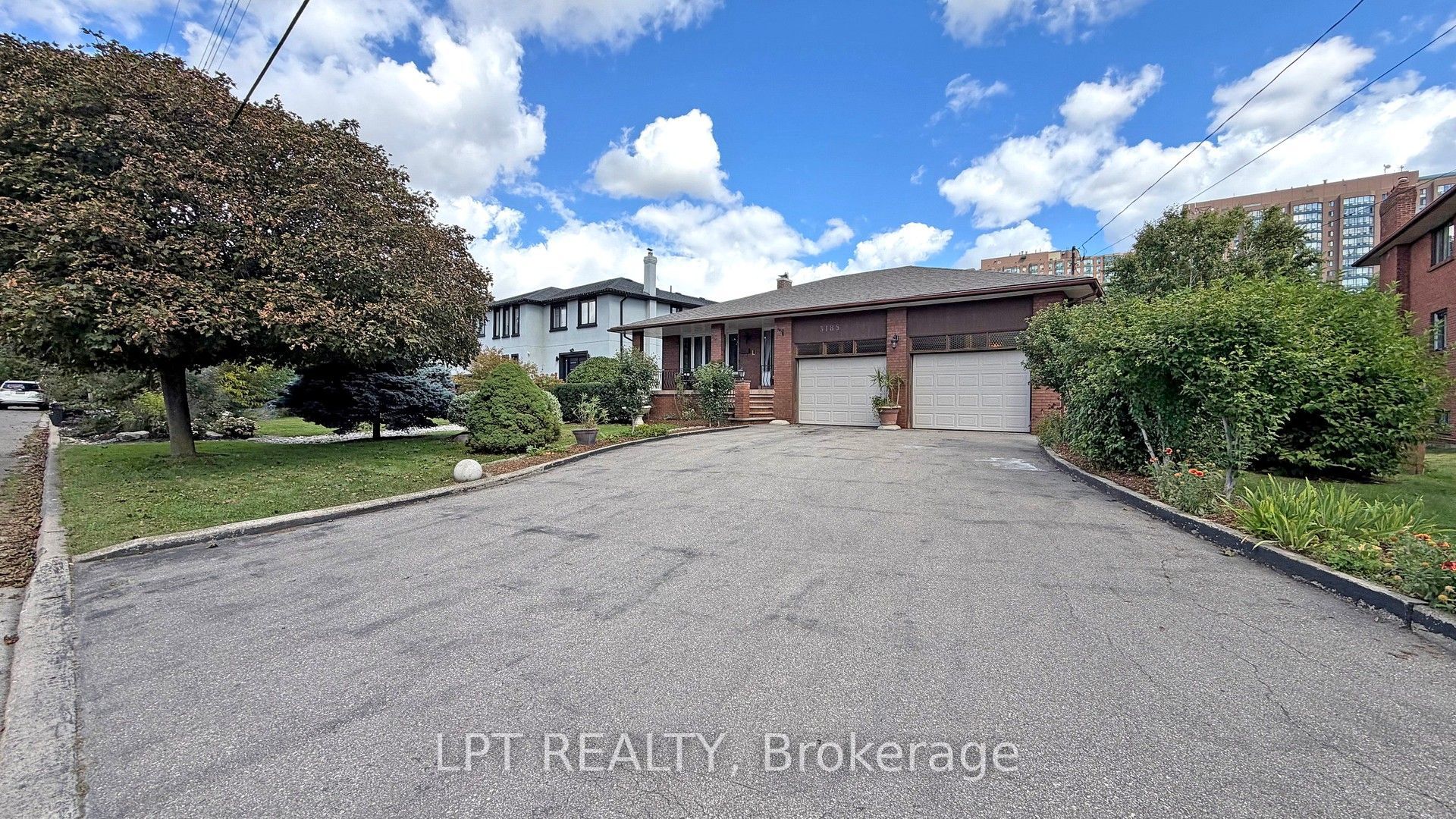 3185 Parkerhill Road