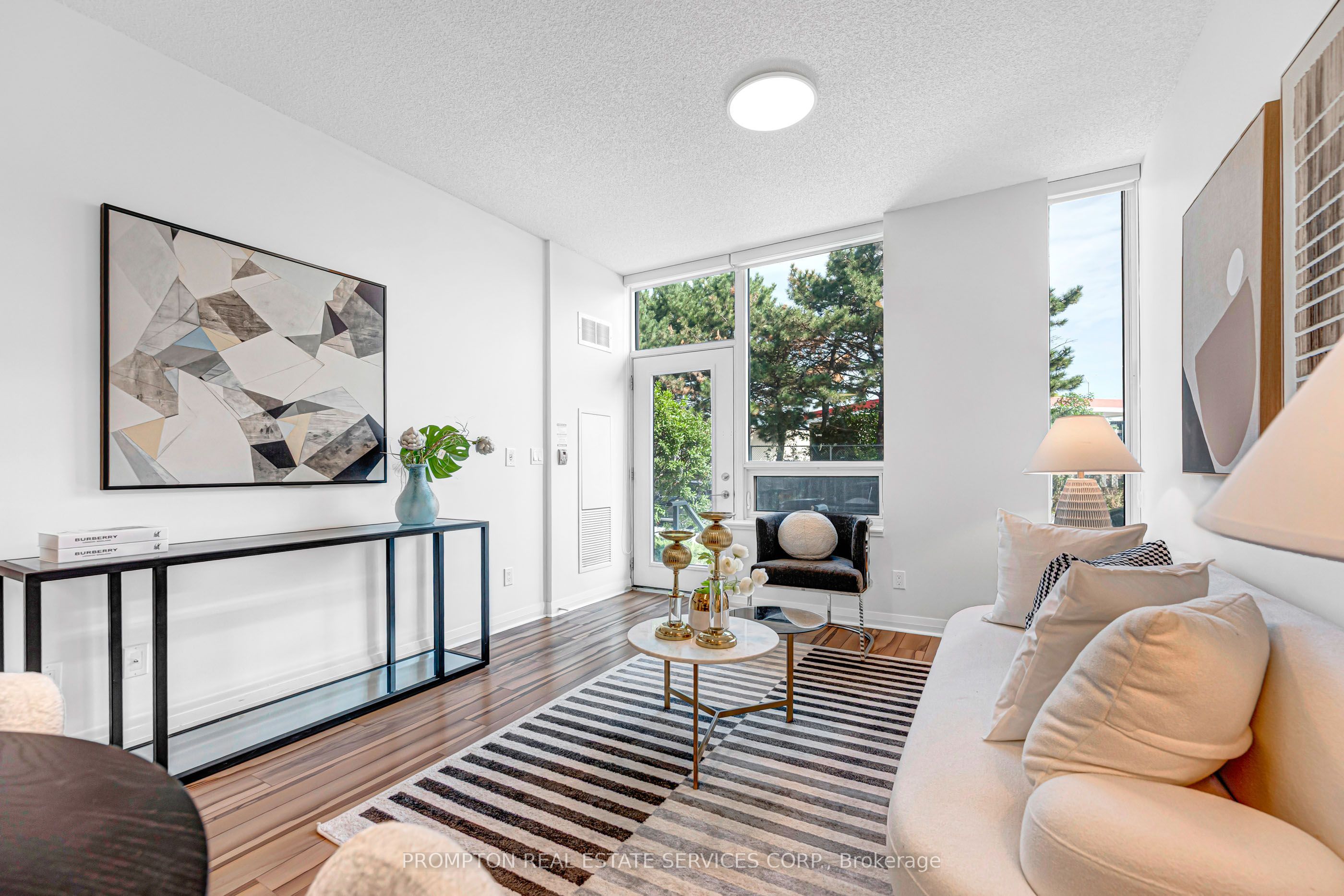 55 Eglinton Avenue W 108 Property Photo 6