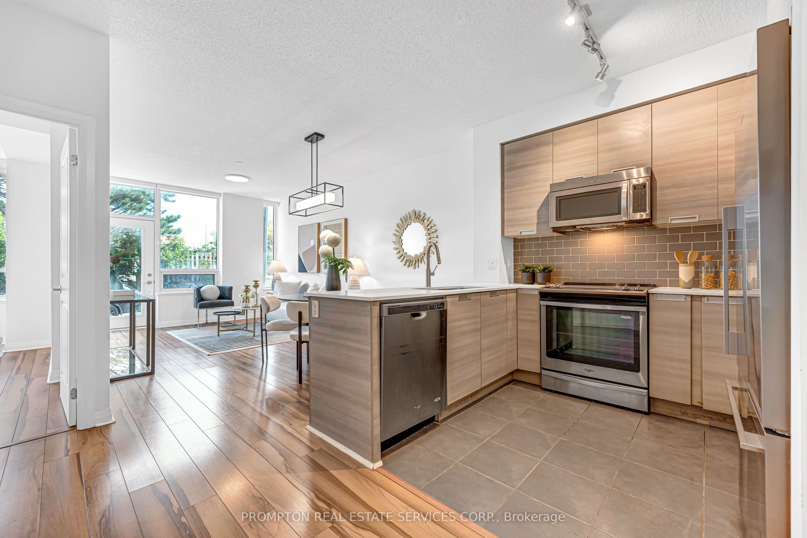 55 Eglinton Avenue W 108 Property Photo 8