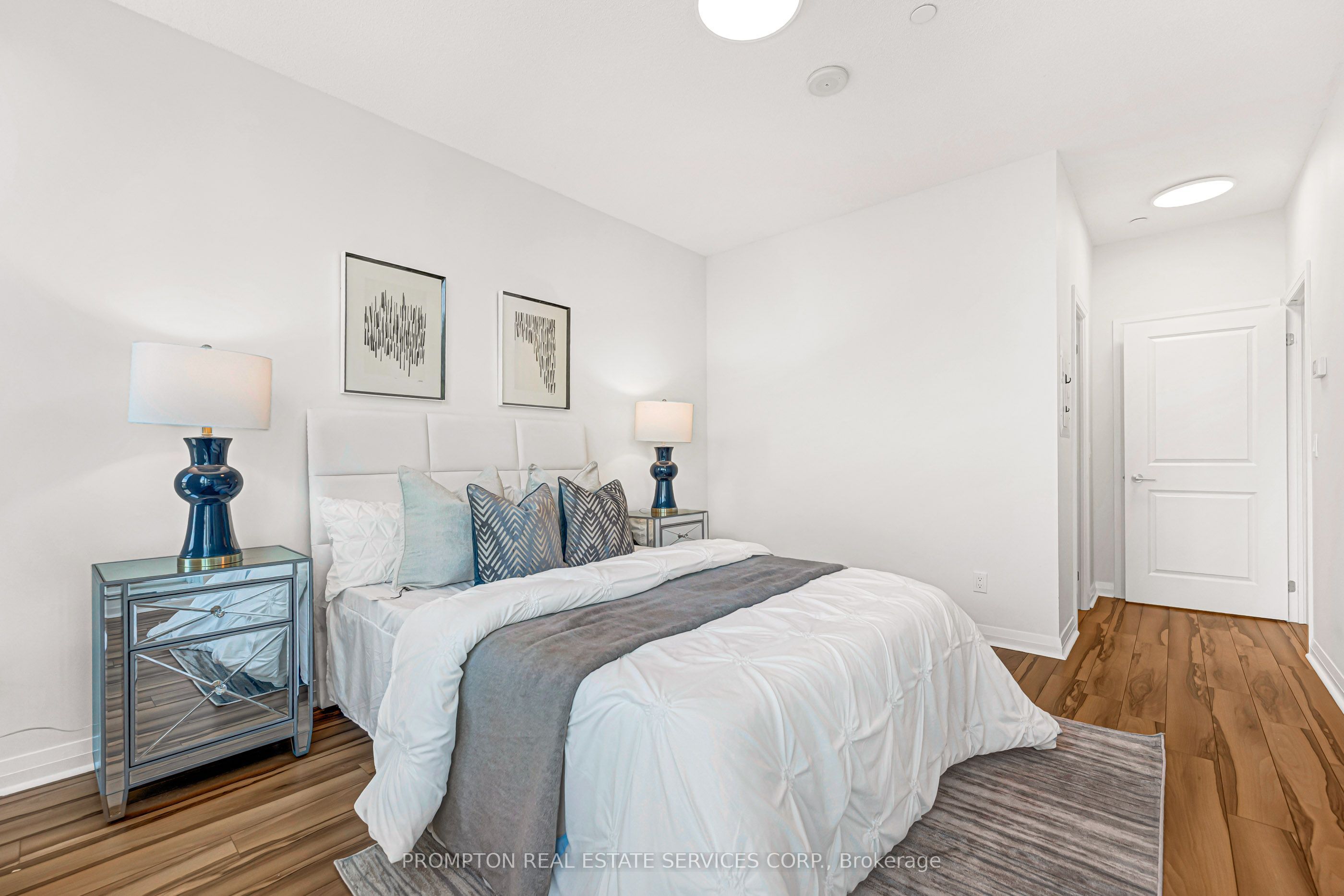 55 Eglinton Avenue W 108 Property Photo 19