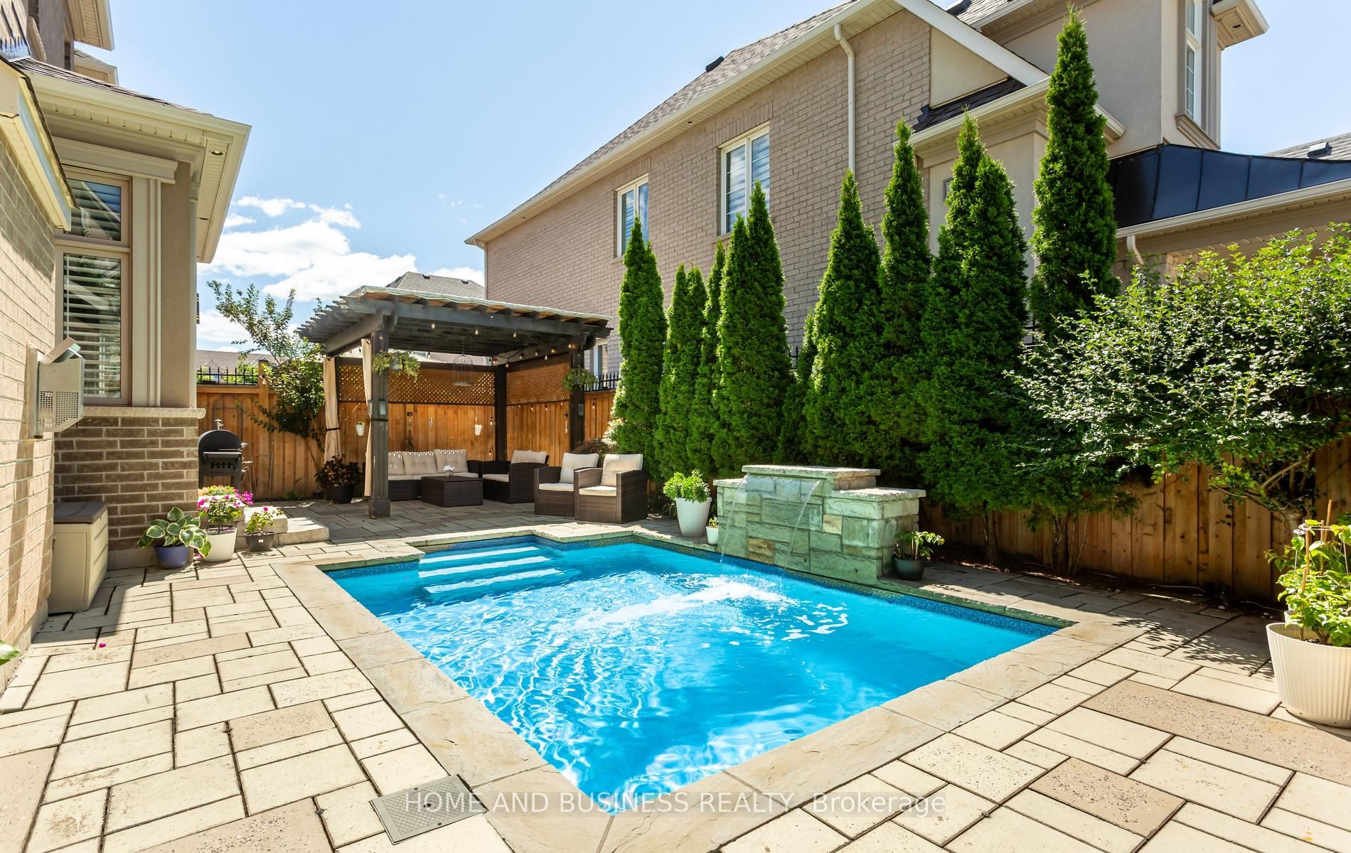 126 Mcwilliams Crescent Property Photo 38