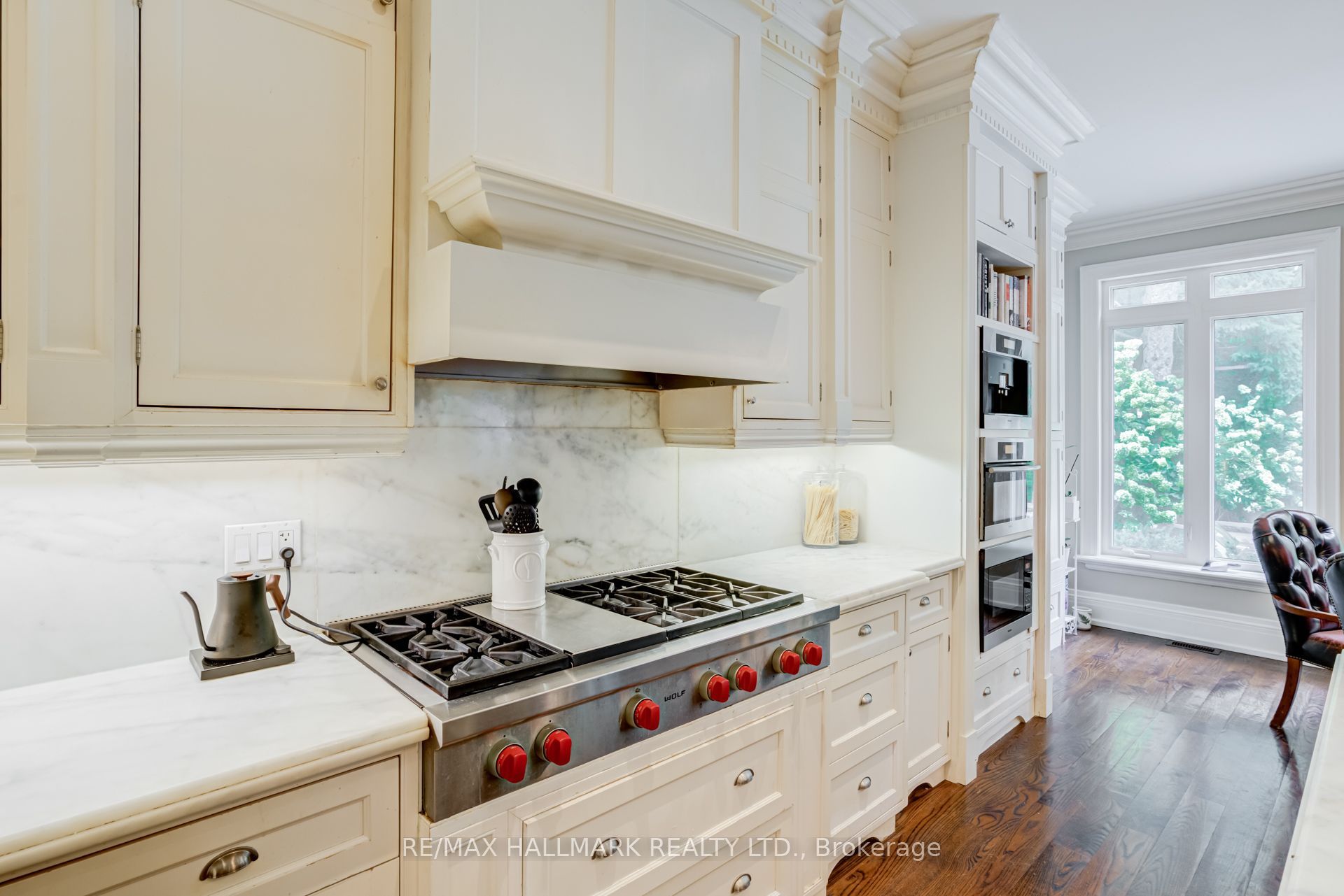 111 Woodhaven Park Drive Property Photo 13