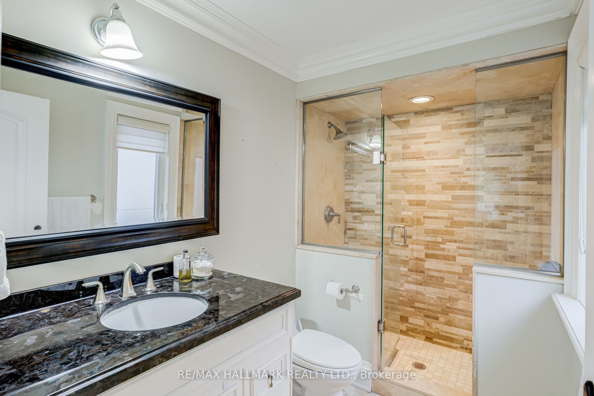 111 Woodhaven Park Drive Property Photo 23