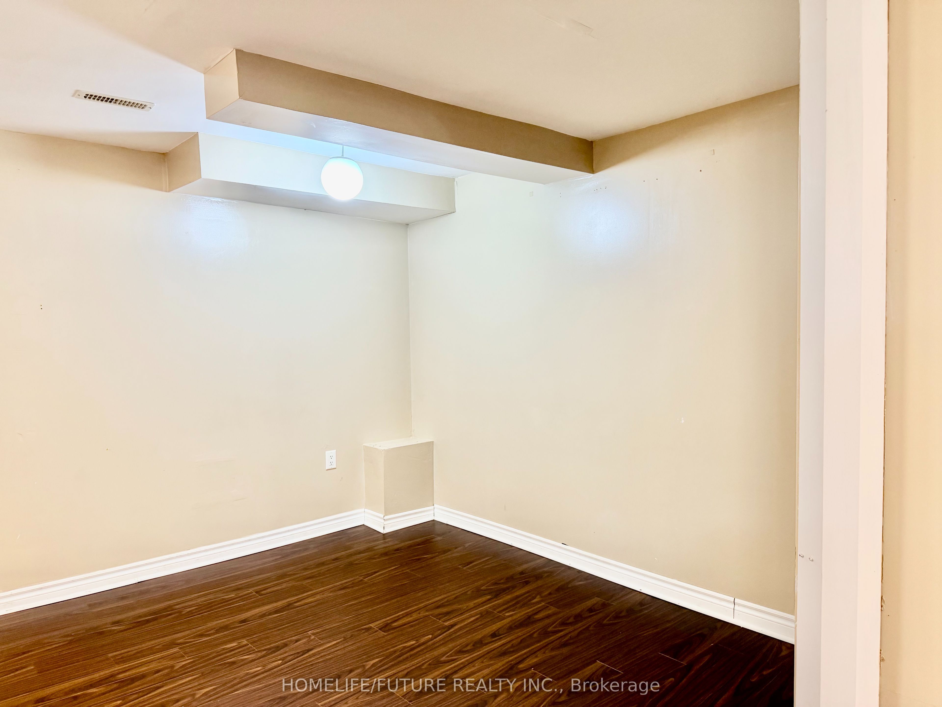22 Gamson Crescent Bsmt Property Photo 9