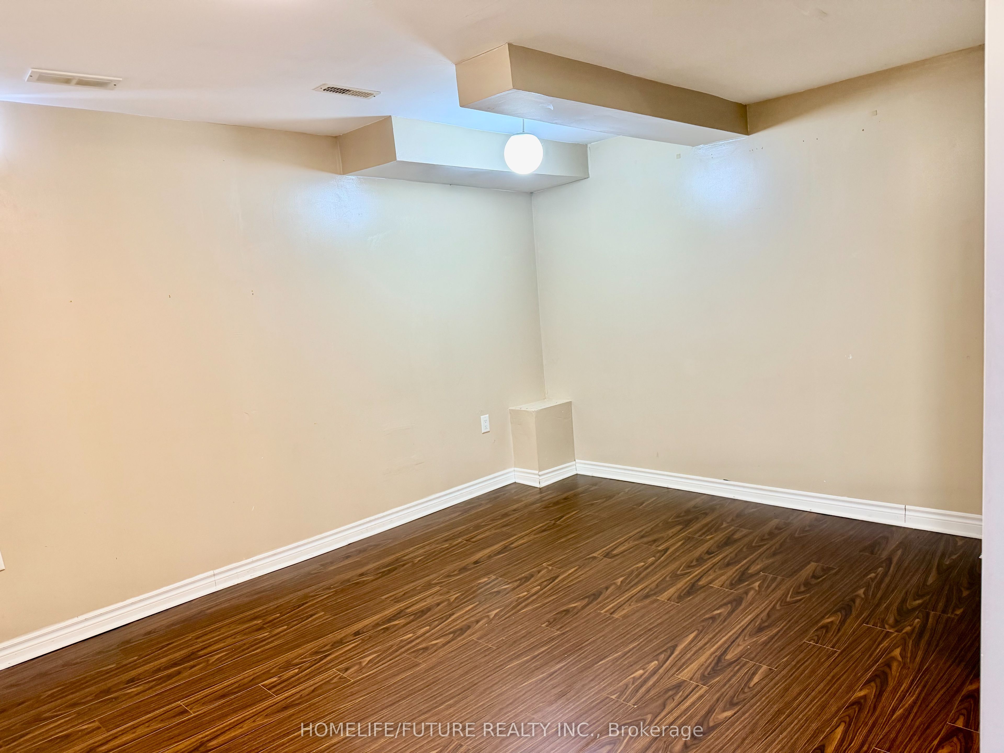 22 Gamson Crescent Bsmt Property Photo 11