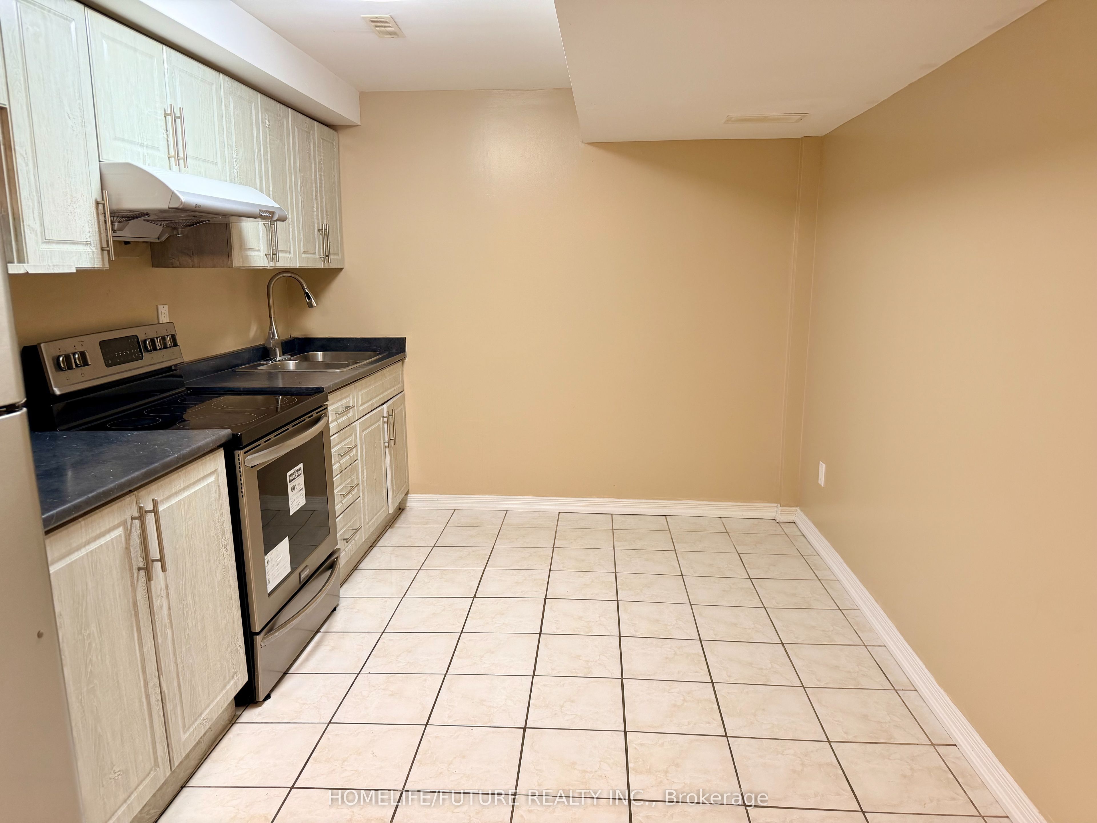 22 Gamson Crescent Bsmt Property Photo 12