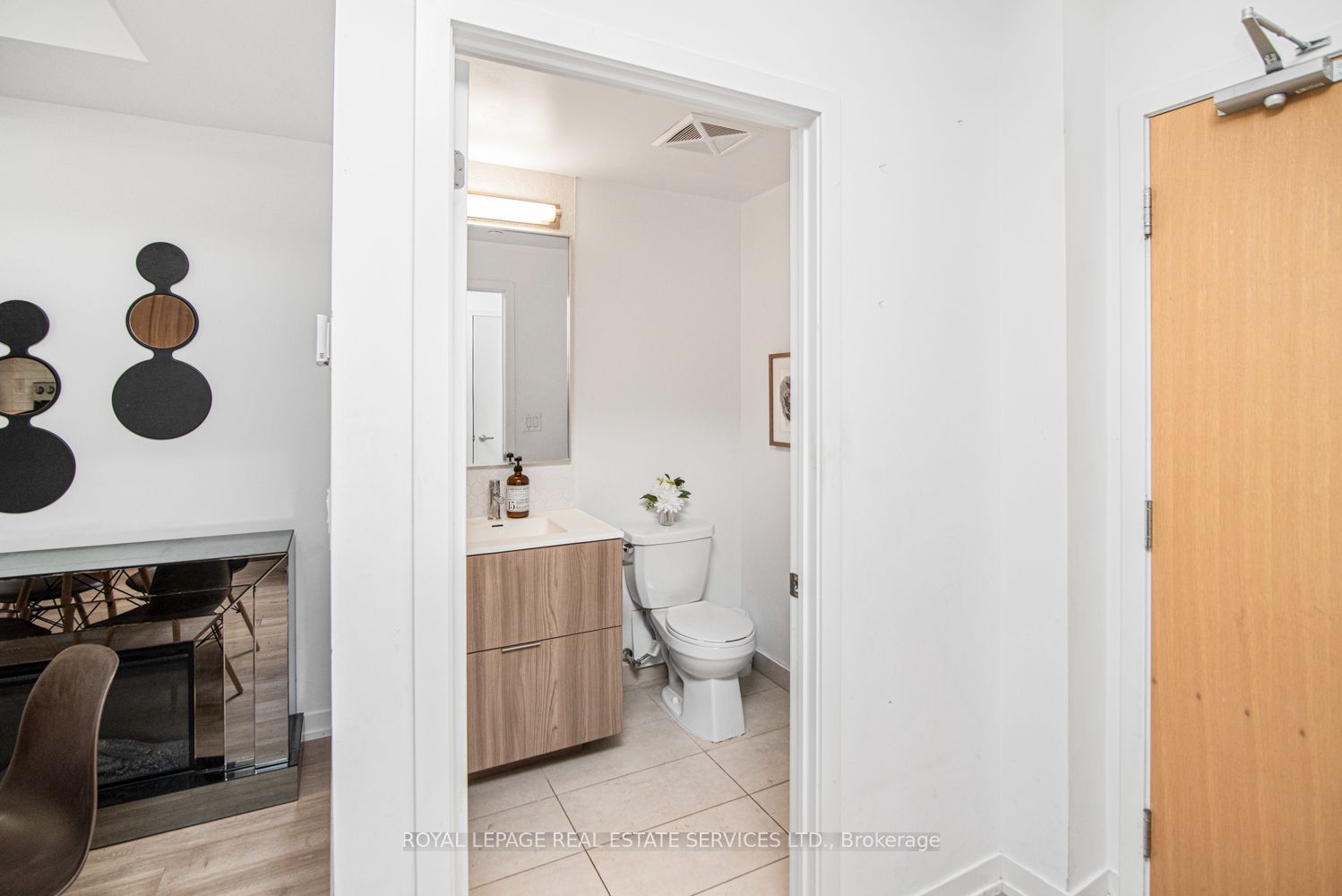 2530 Eglinton Avenue W 117 Property Photo 18