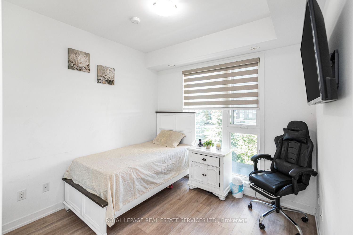2530 Eglinton Avenue W 117 Property Photo 25