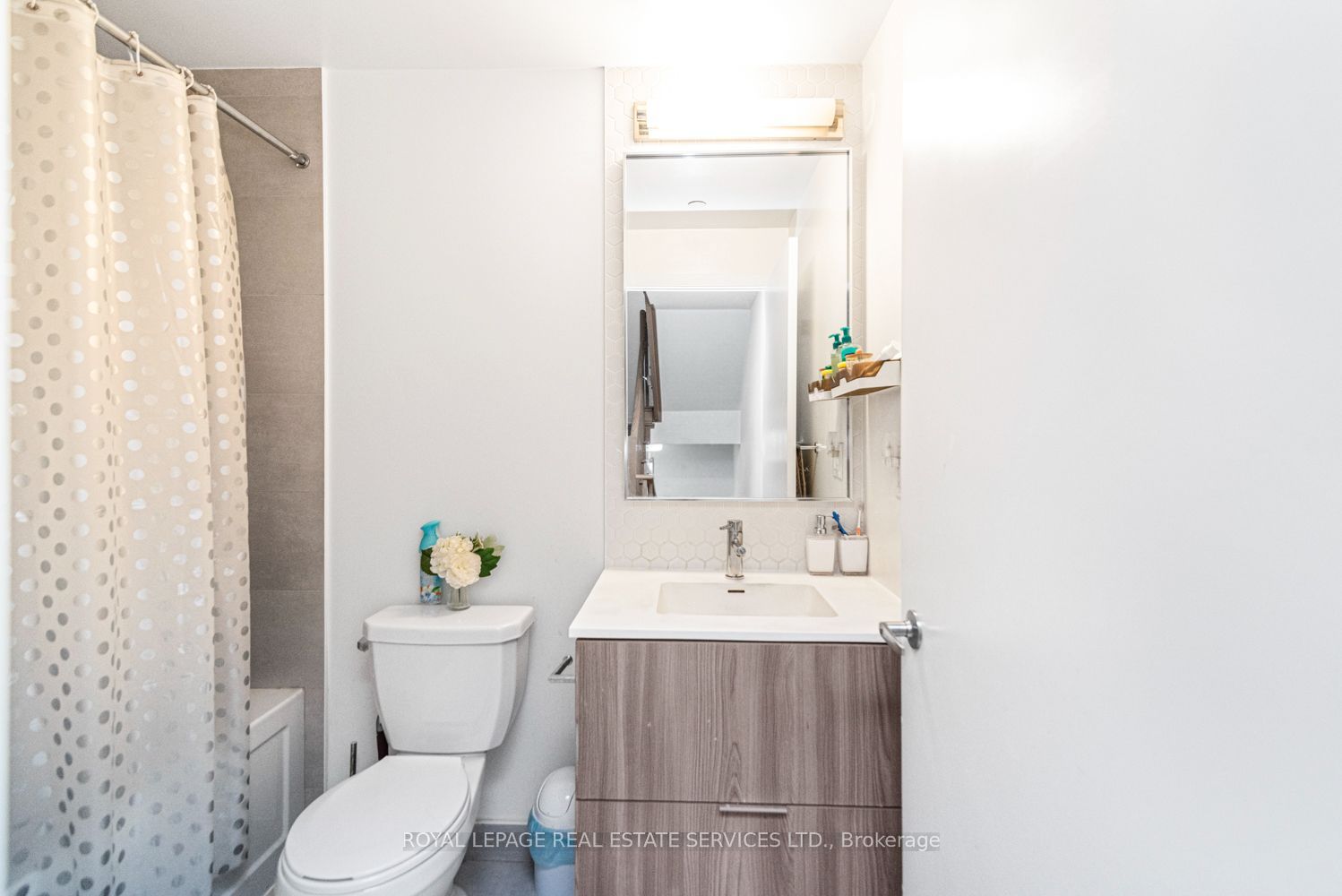 2530 Eglinton Avenue W 117 Property Photo 35