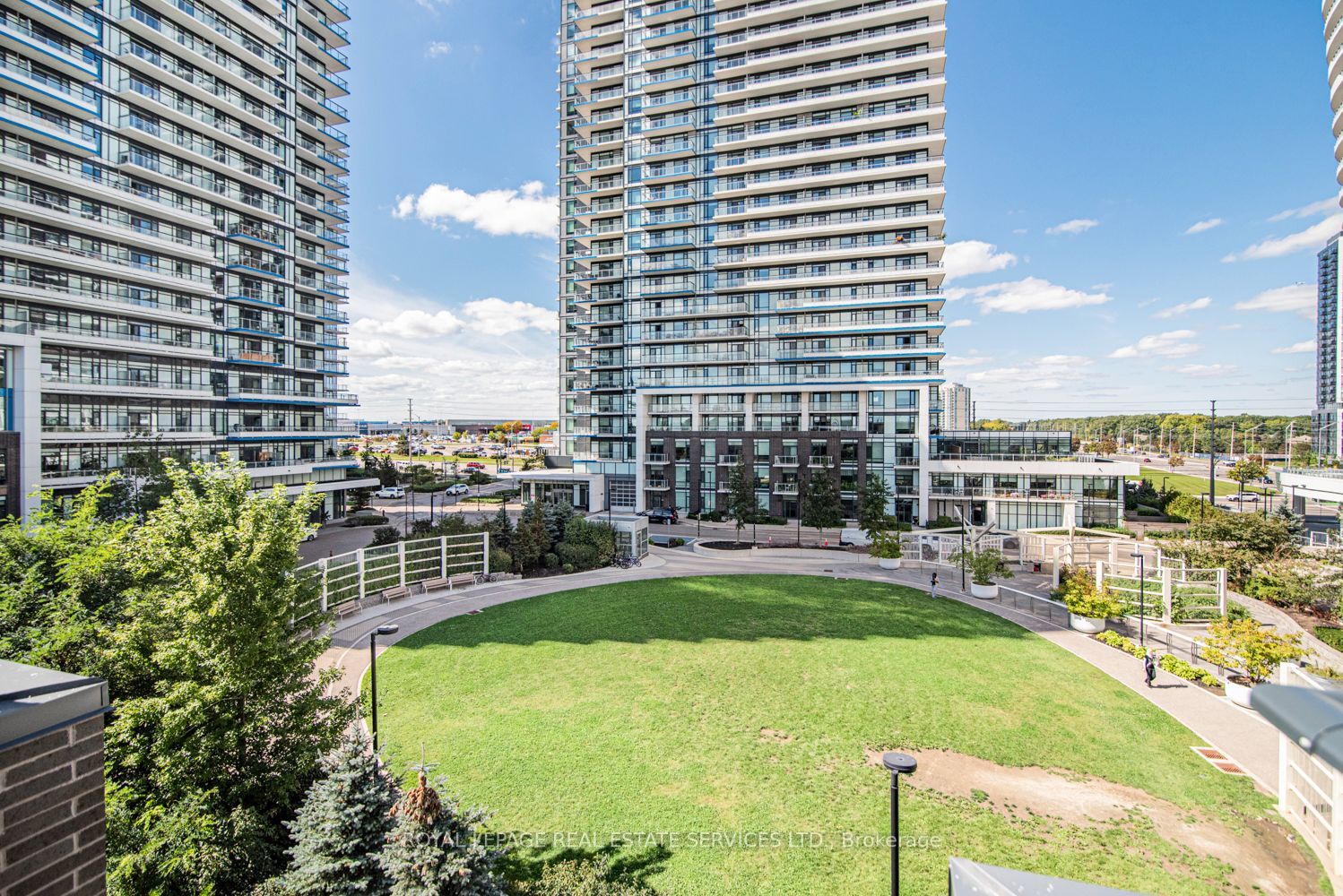 2530 Eglinton Avenue W 117 Property Photo 40