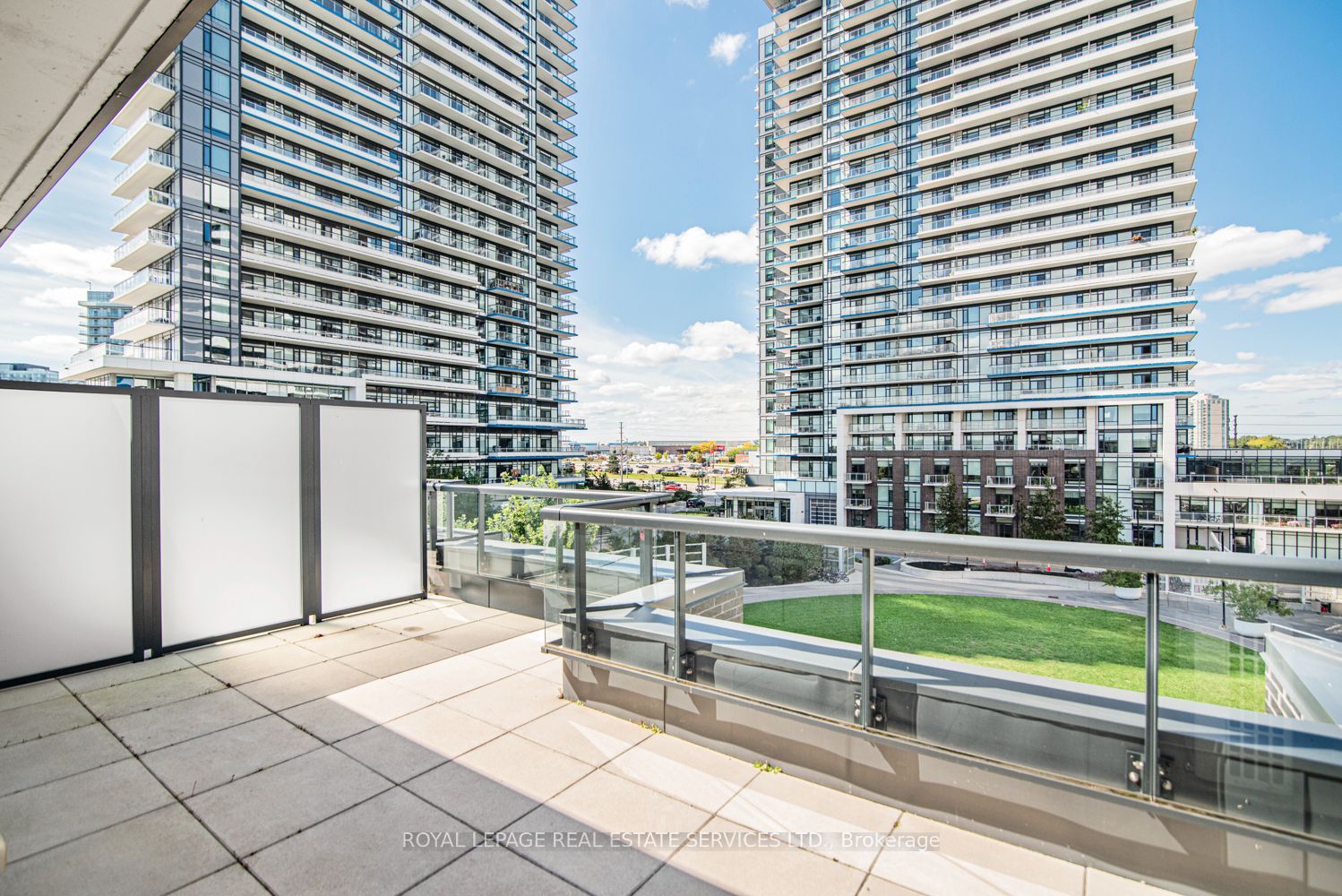 2530 Eglinton Avenue W 117 Property Photo 43
