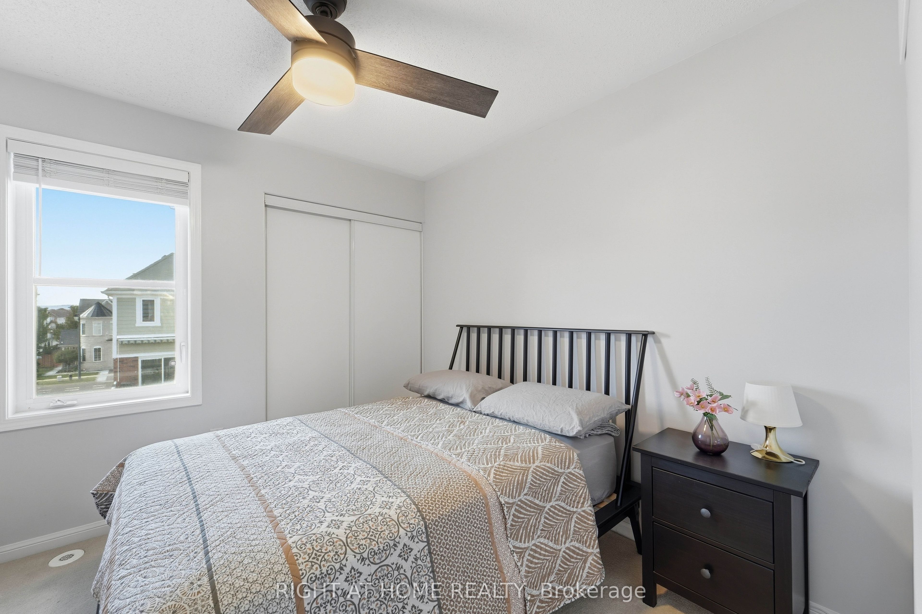888 Jempson Path Property Photo 18