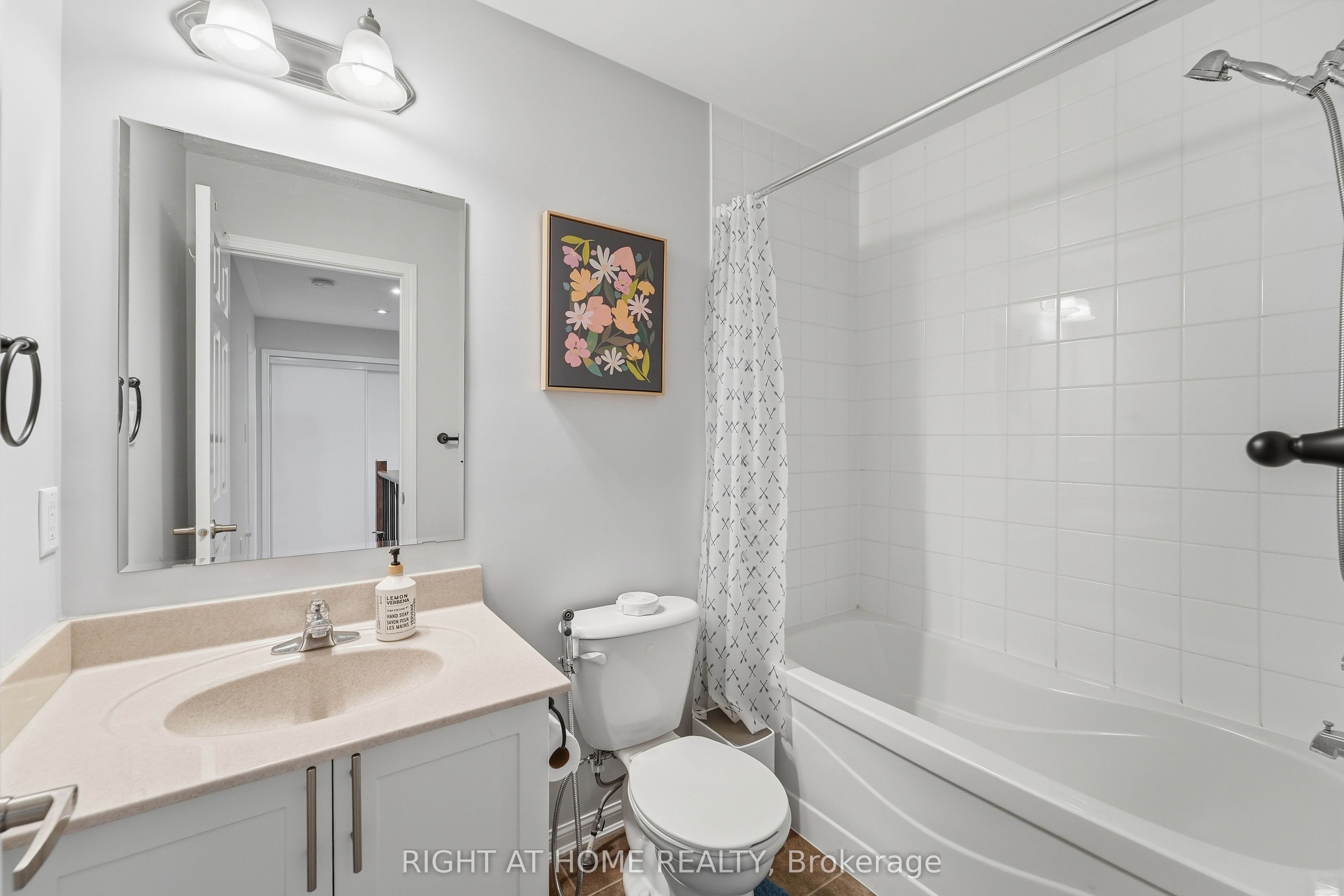 888 Jempson Path Property Photo 19