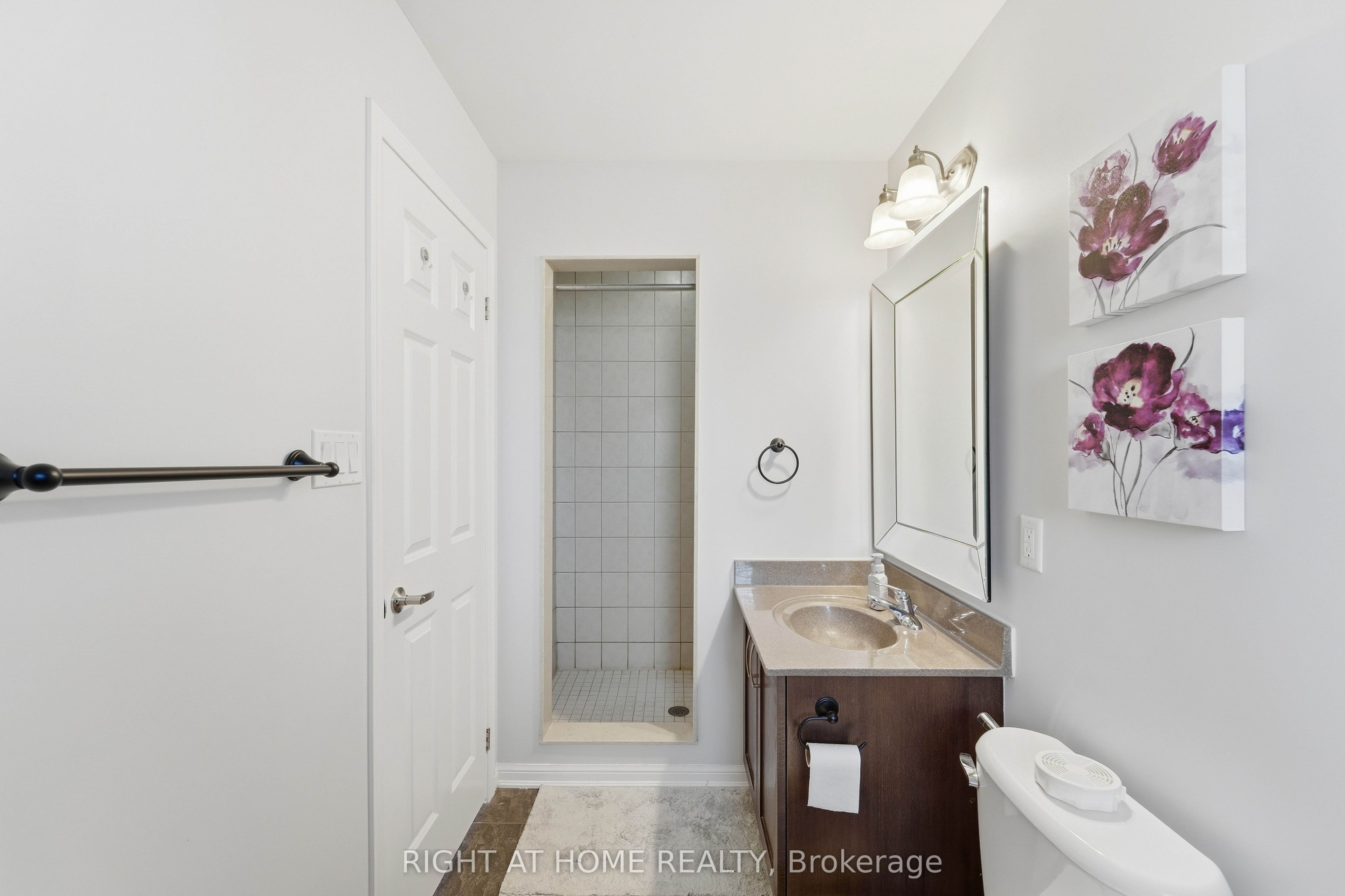 888 Jempson Path Property Photo 21