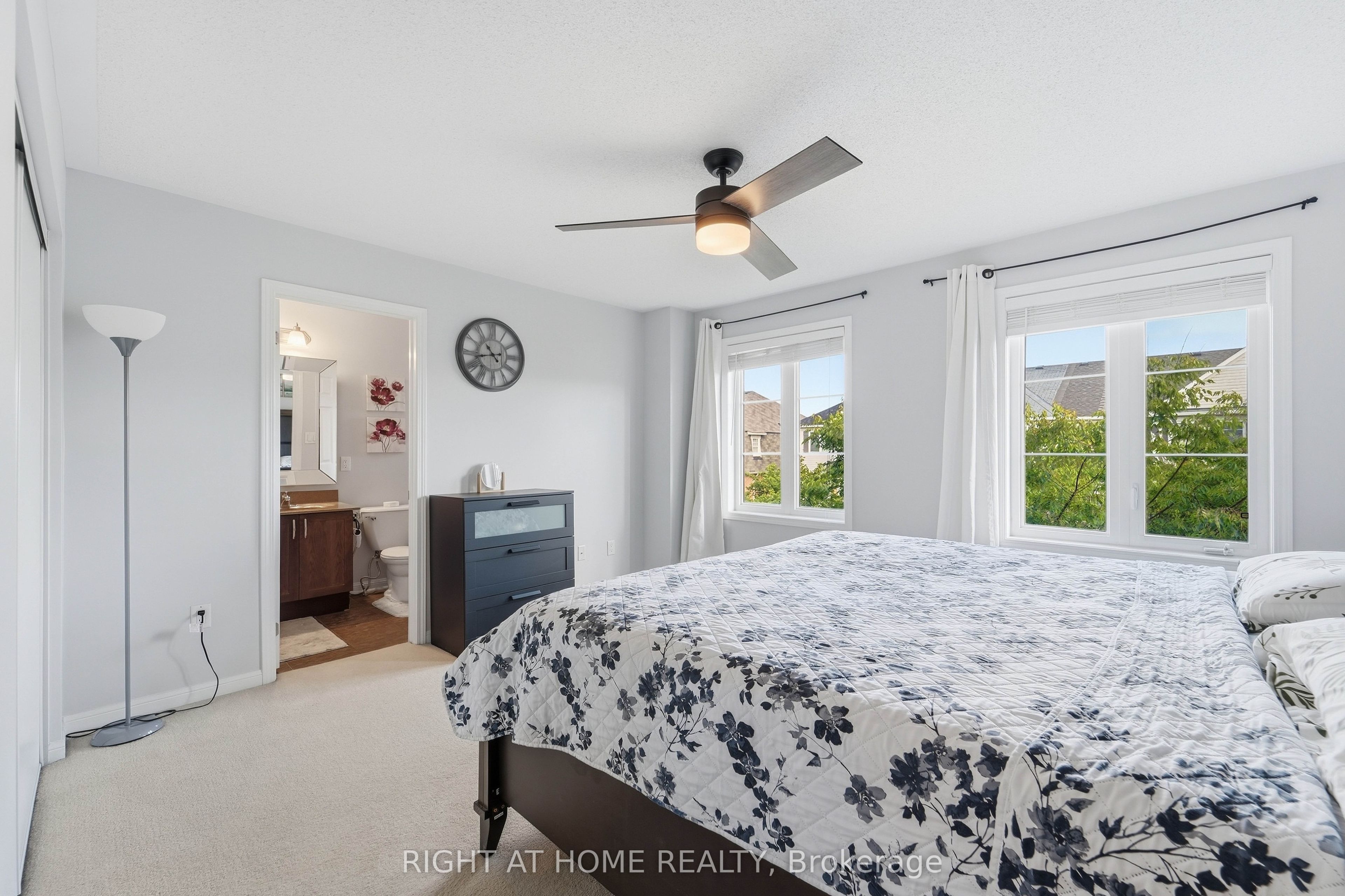 888 Jempson Path Property Photo 24