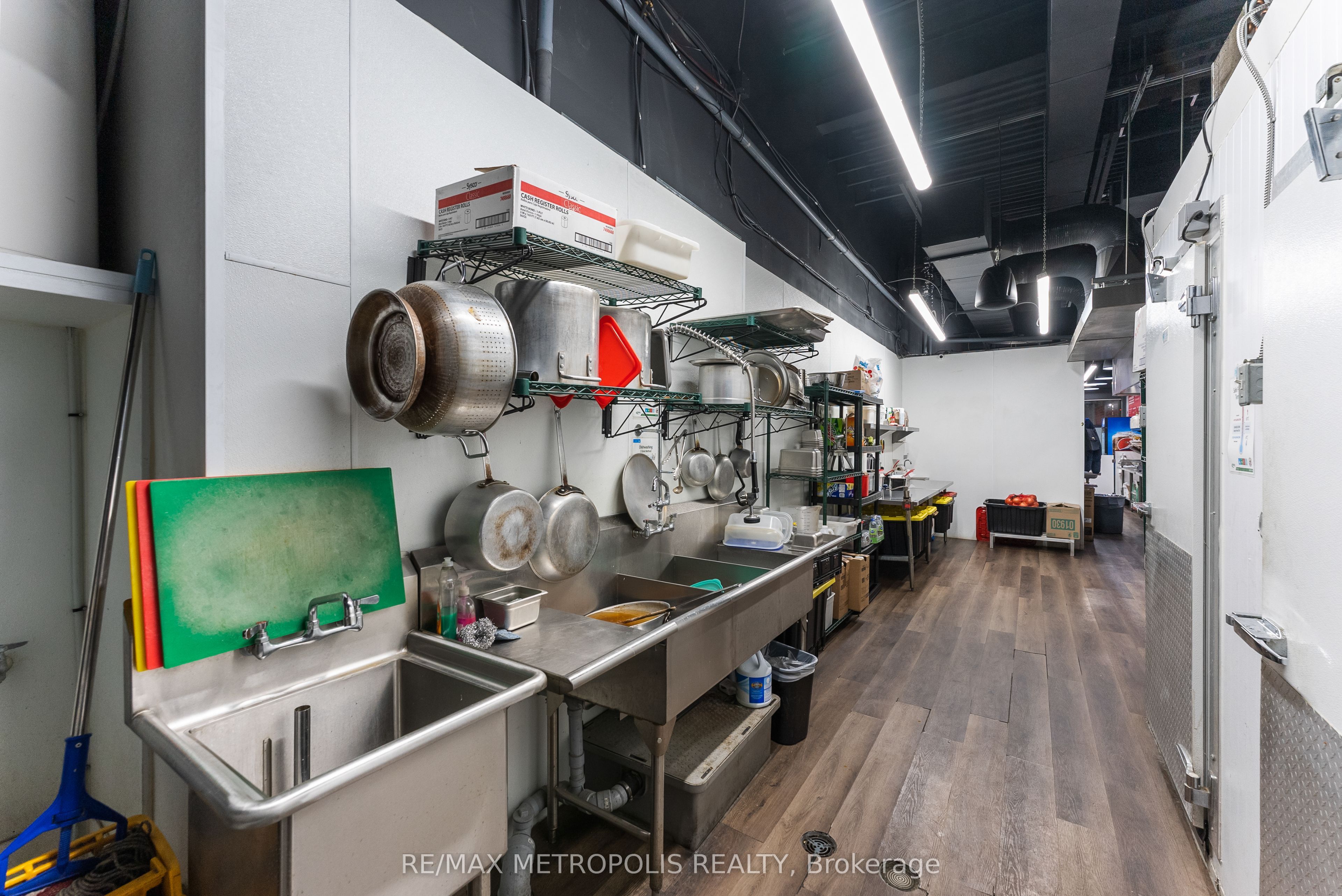 2501 Third Line D3 Property Photo 17