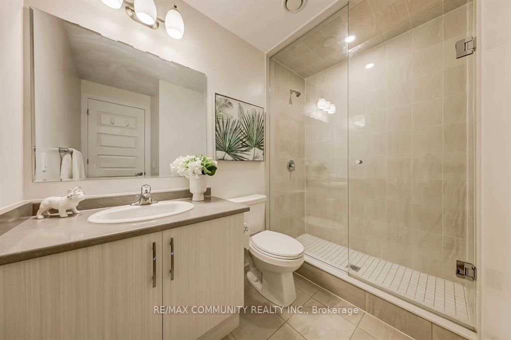 1105 Leger Way 405 Property Photo 17