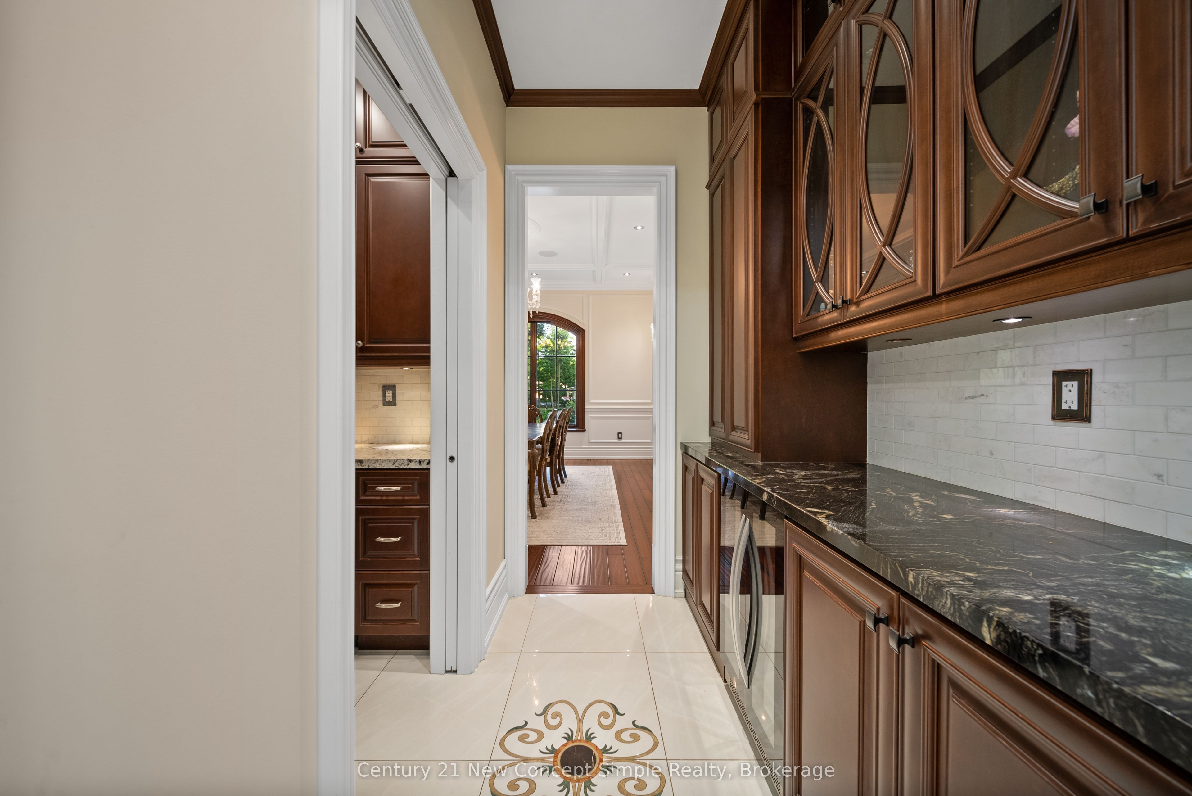 2637 Bluffs Way Property Photo 20