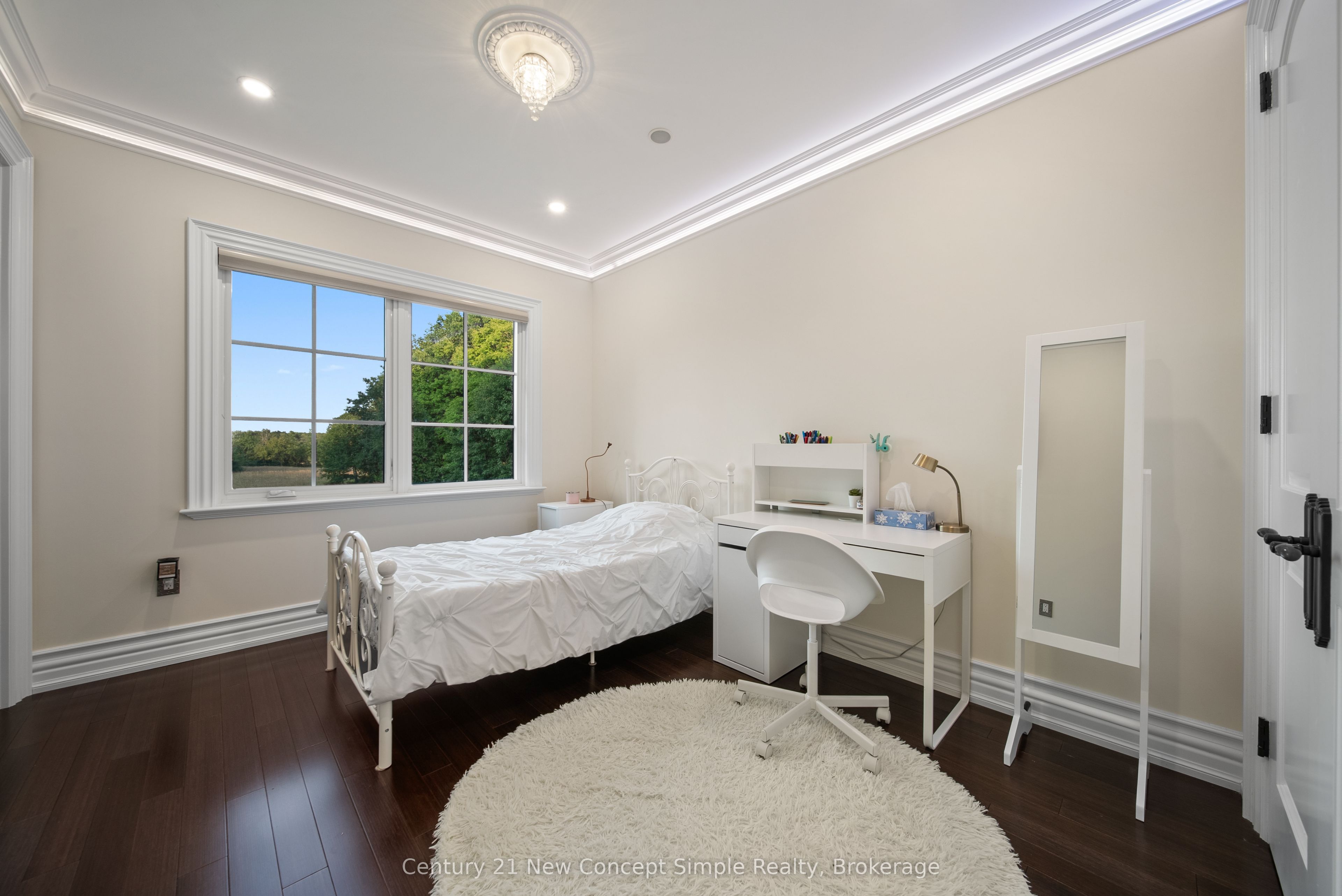2637 Bluffs Way Property Photo 40