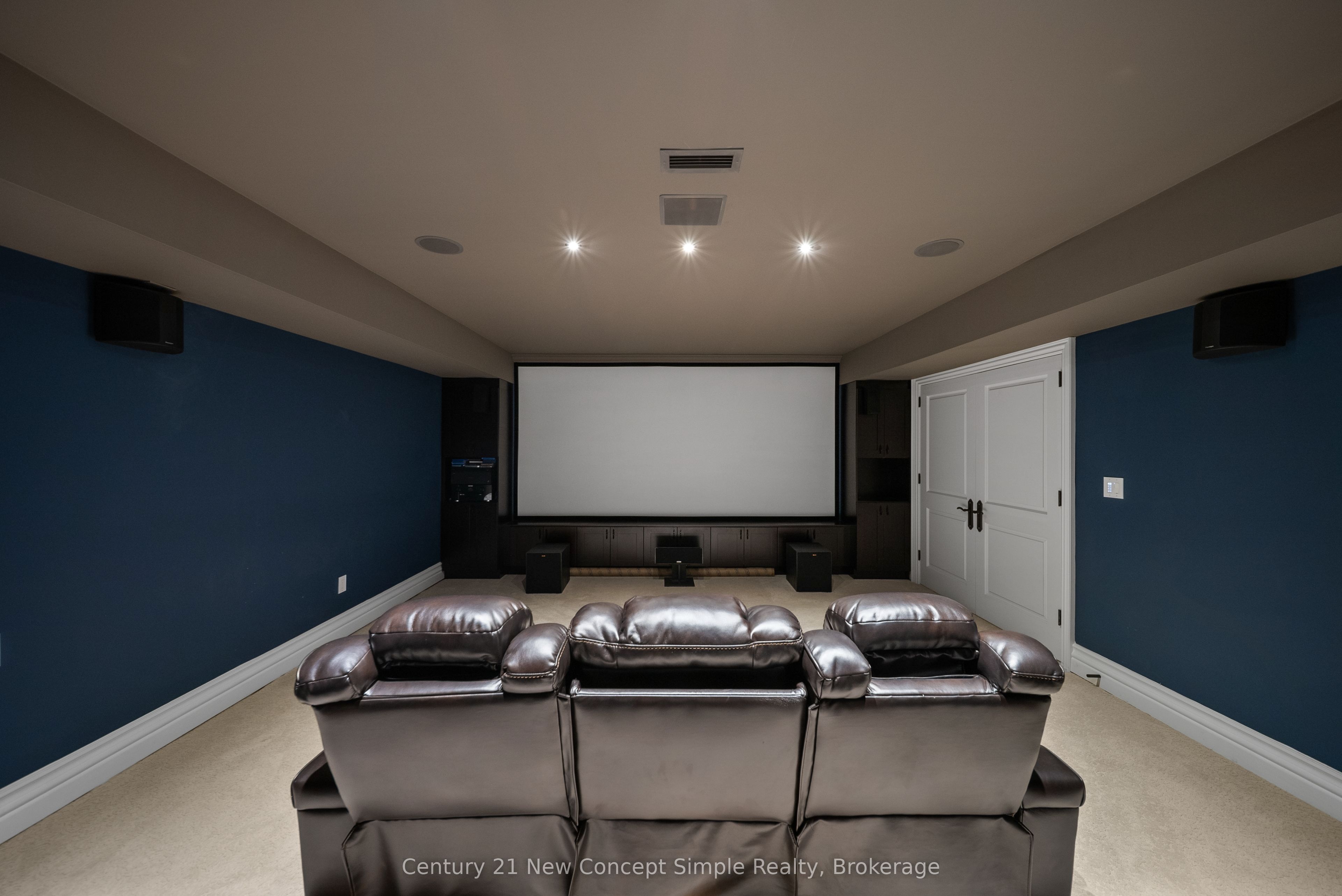 2637 Bluffs Way Property Photo 41