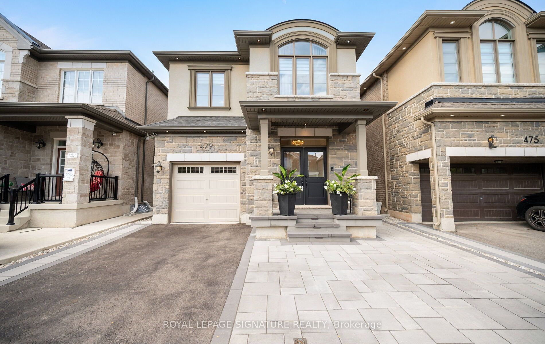 479 Violet Gate Property Photo 1