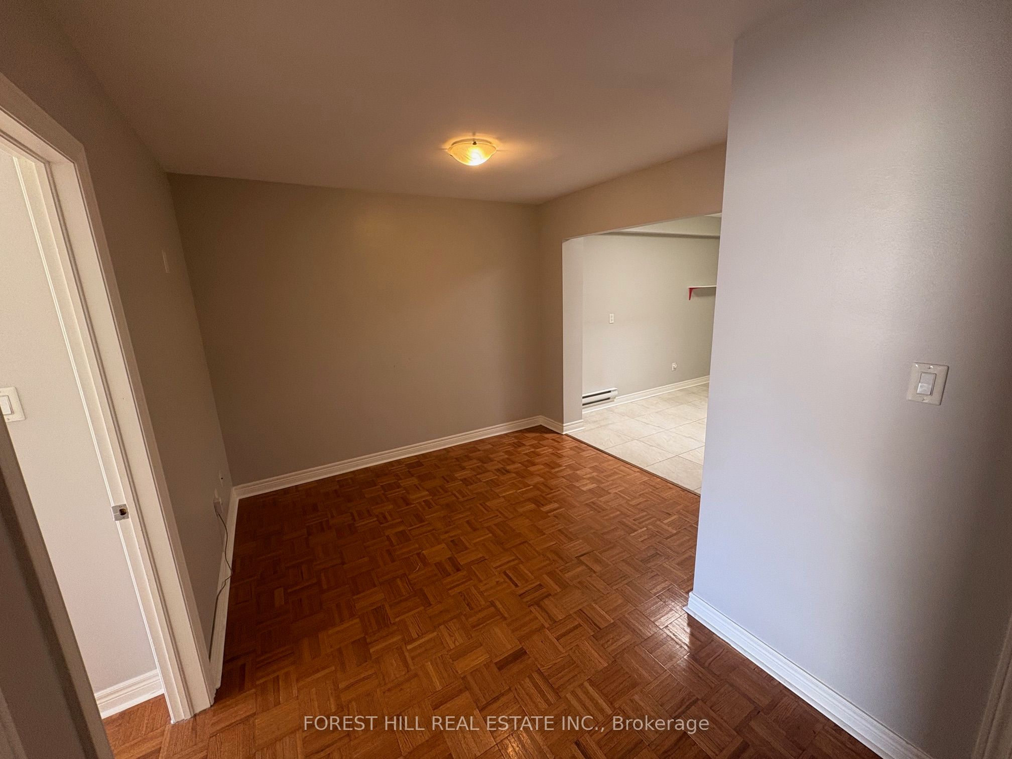 341 Lakeshore Road E 2 Property Photo 3